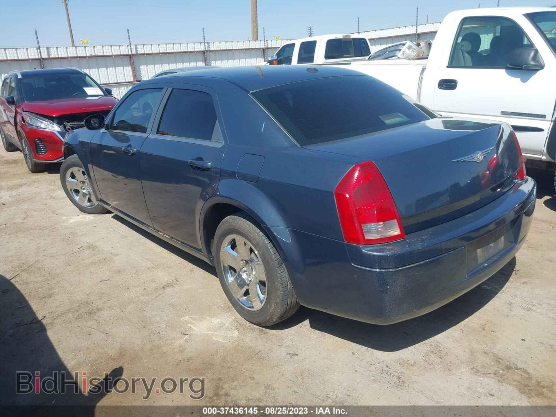 2007 CHRYSLER 300 - VIN: 2C3KA43R07H710498 - Фото 3