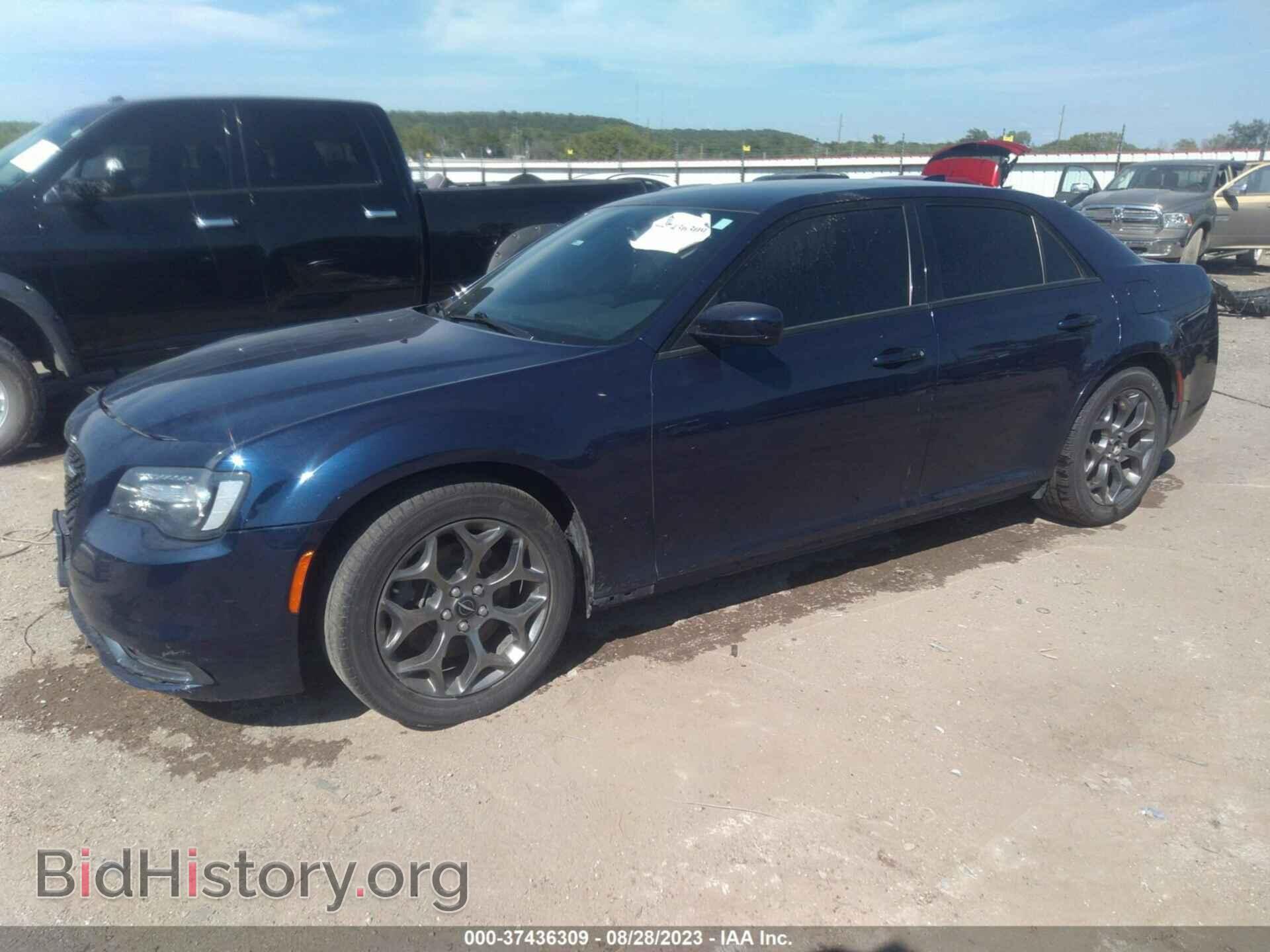 2016 CHRYSLER 300 - VIN: 2C3CCAGG6GH244226 - Фото 2