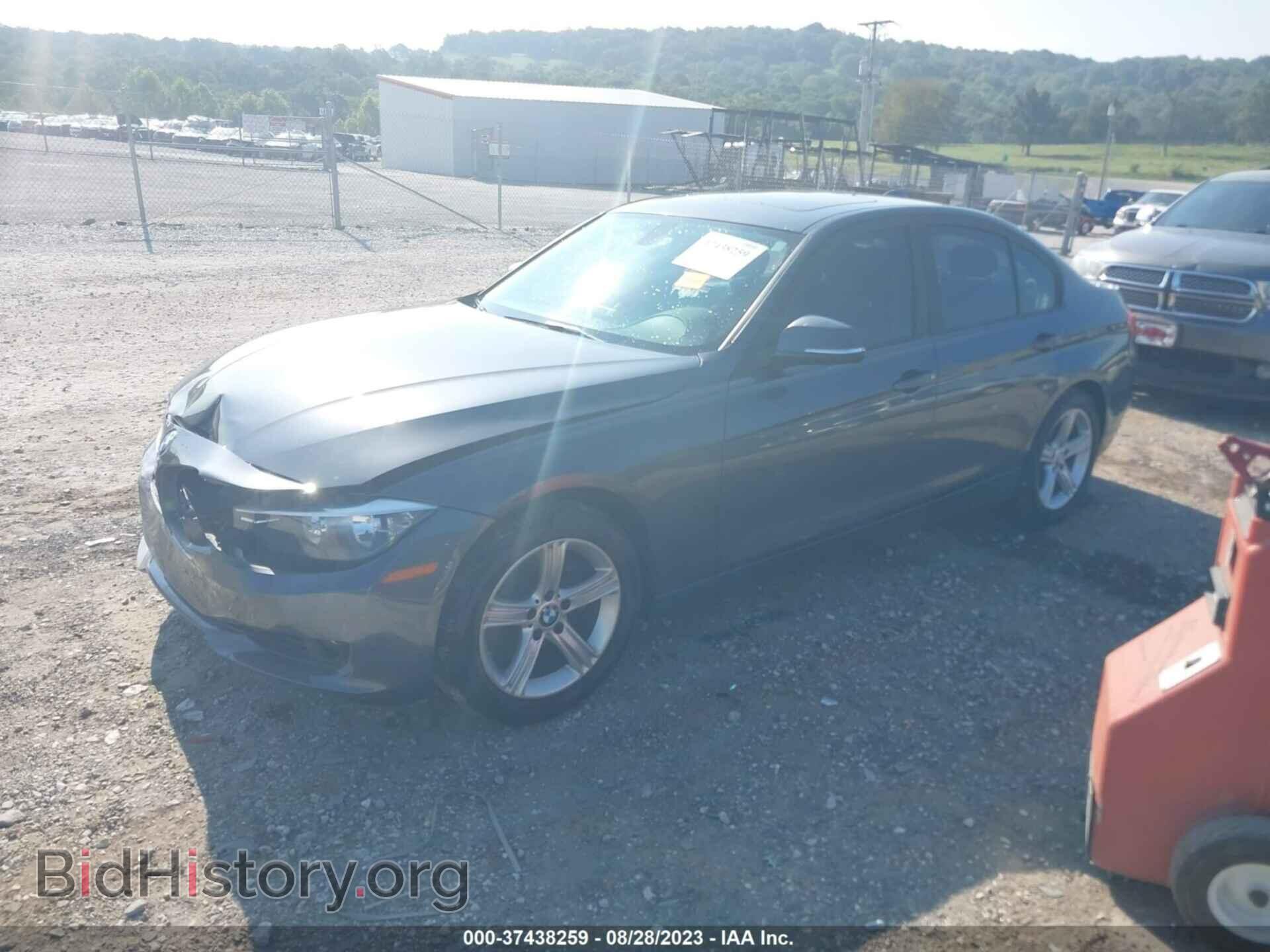 2012 BMW 3 SERIES - VIN: WBA3A5C58CF349954 - Фото 2