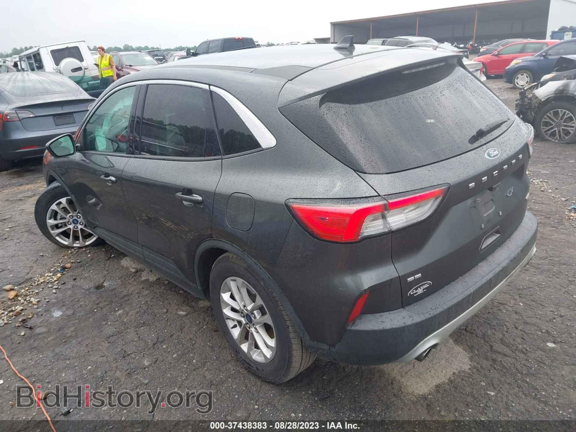 2020 FORD ESCAPE - VIN: 1FMCU0G62LUA05592 - Фото 3