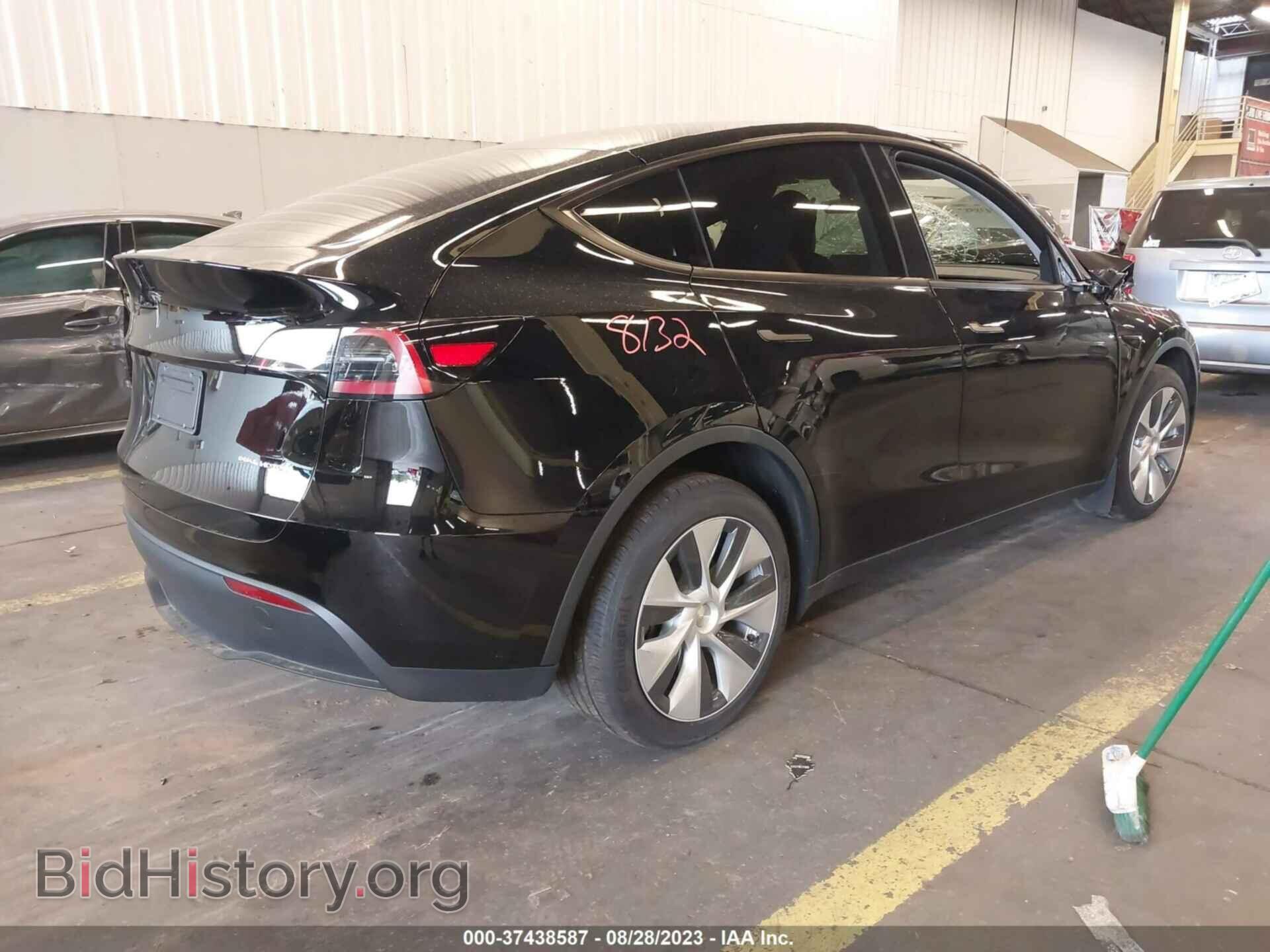 2023 TESLA MODEL Y - VIN: 7SAYGDEE9PF685396 - Фото 4