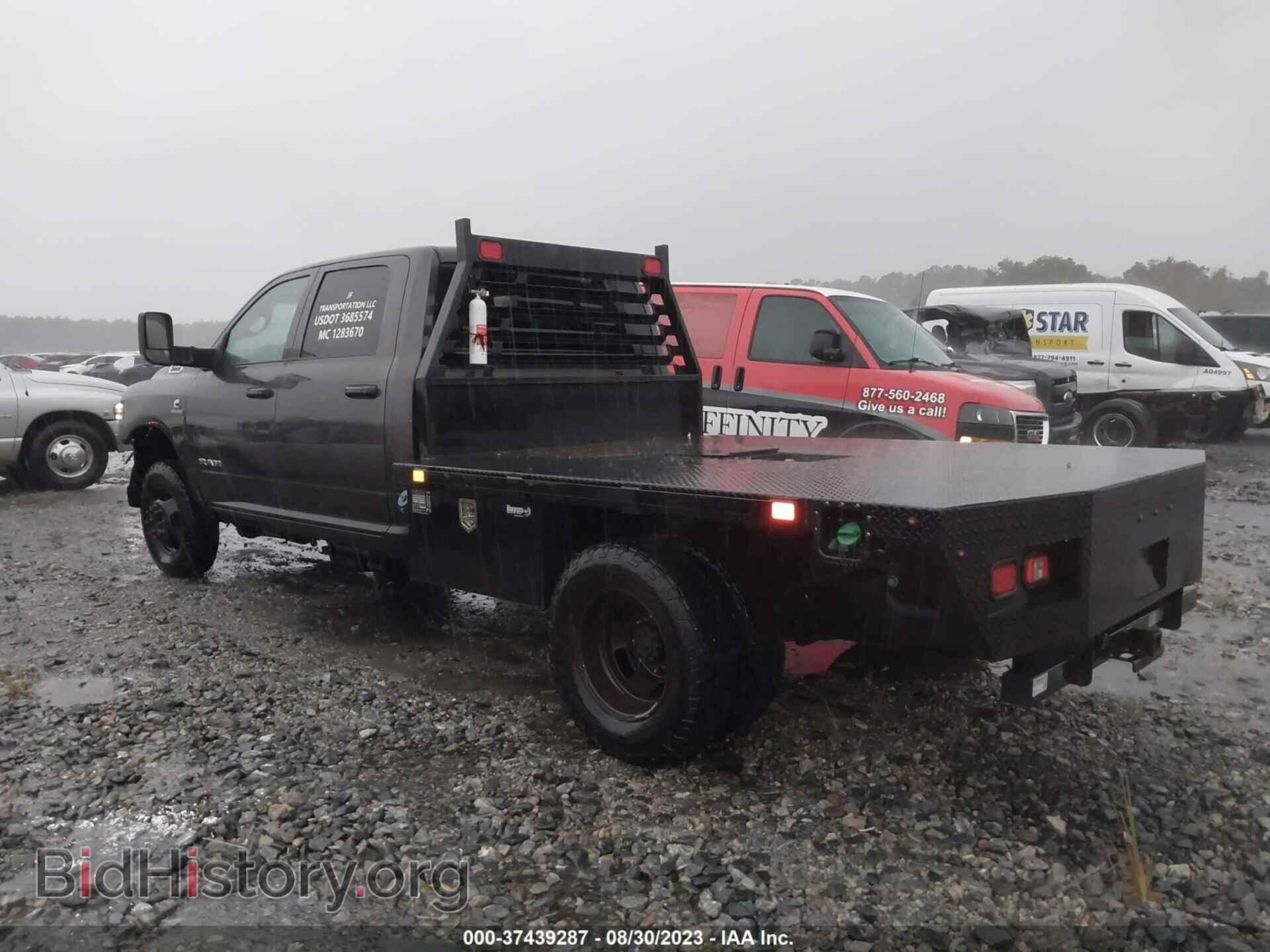 2021 RAM 3500 CHASSIS CAB - VIN: 3C7WRTCL2MG673593 - Photo 3