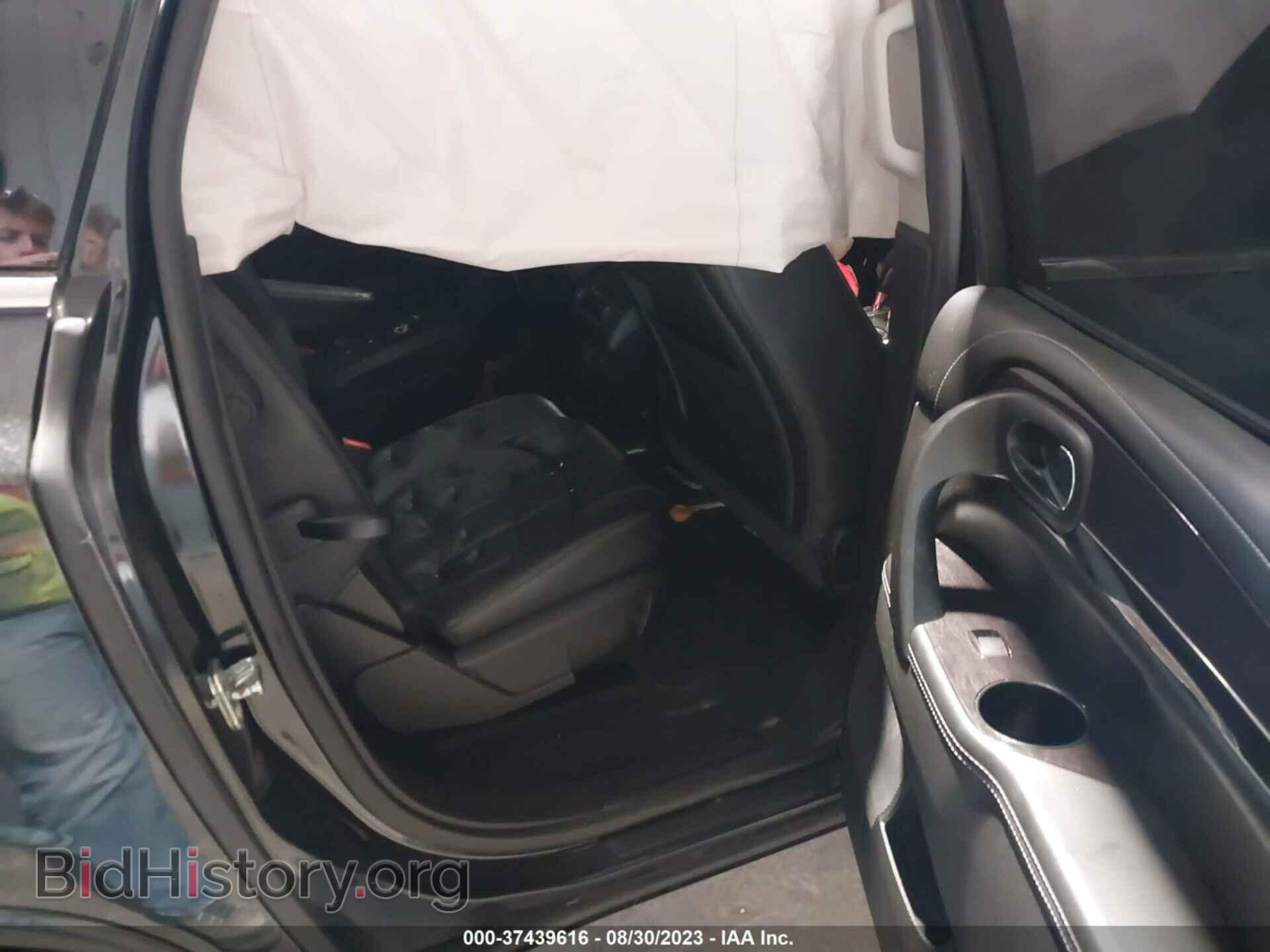 2015 BUICK ENCLAVE - VIN: 5GAKVBKD8FJ275321 - Photo 8