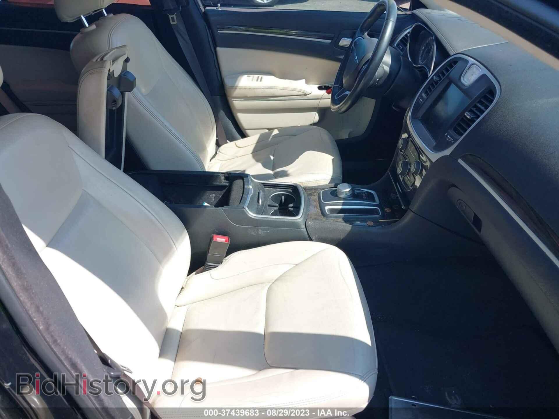 2015 CHRYSLER 300 - VIN: 2C3CCAAG0FH813997 - Фото 5