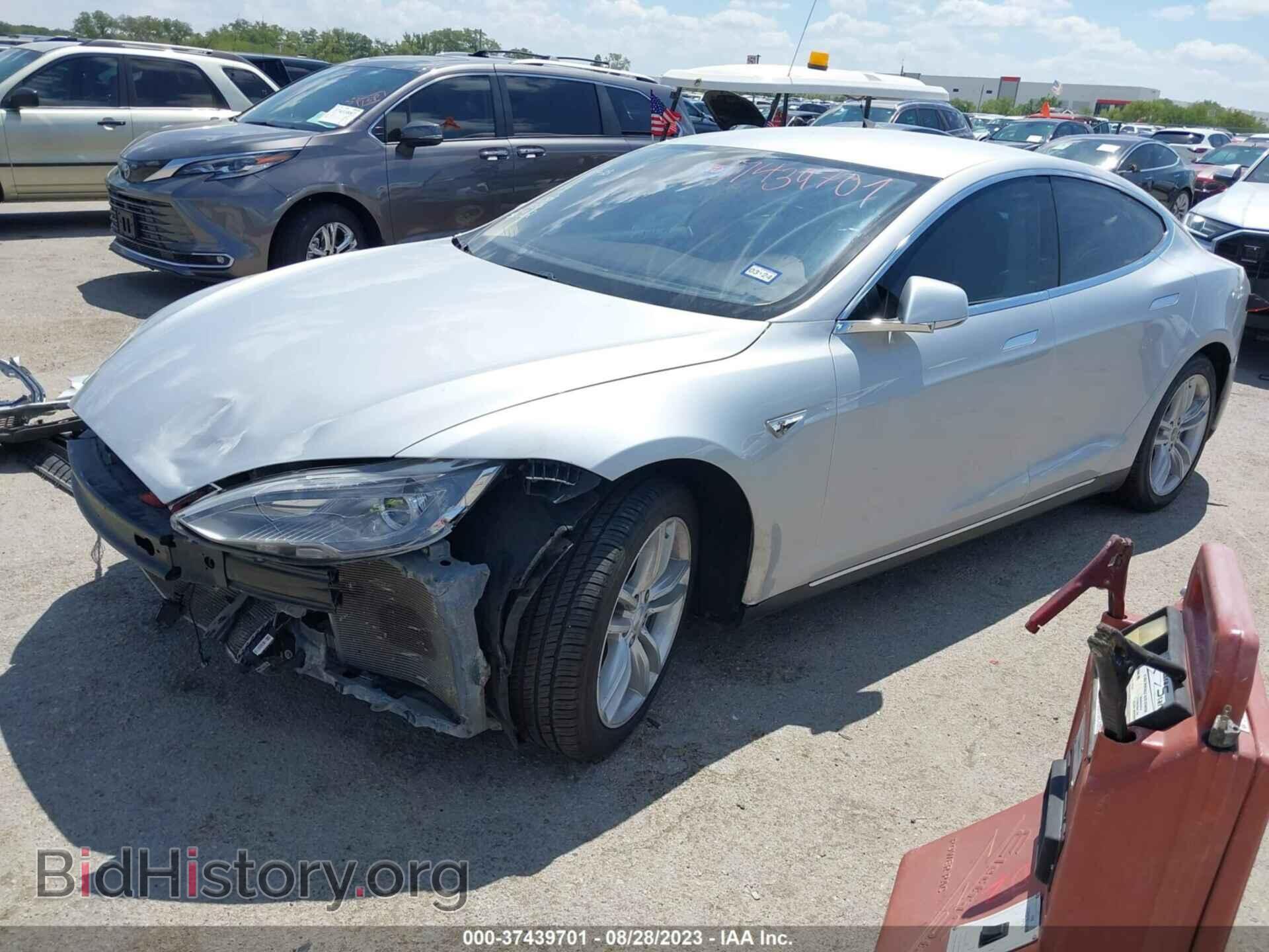 2014 TESLA MODEL S - VIN: 5YJSA1S18EFP48912 - Фото 2