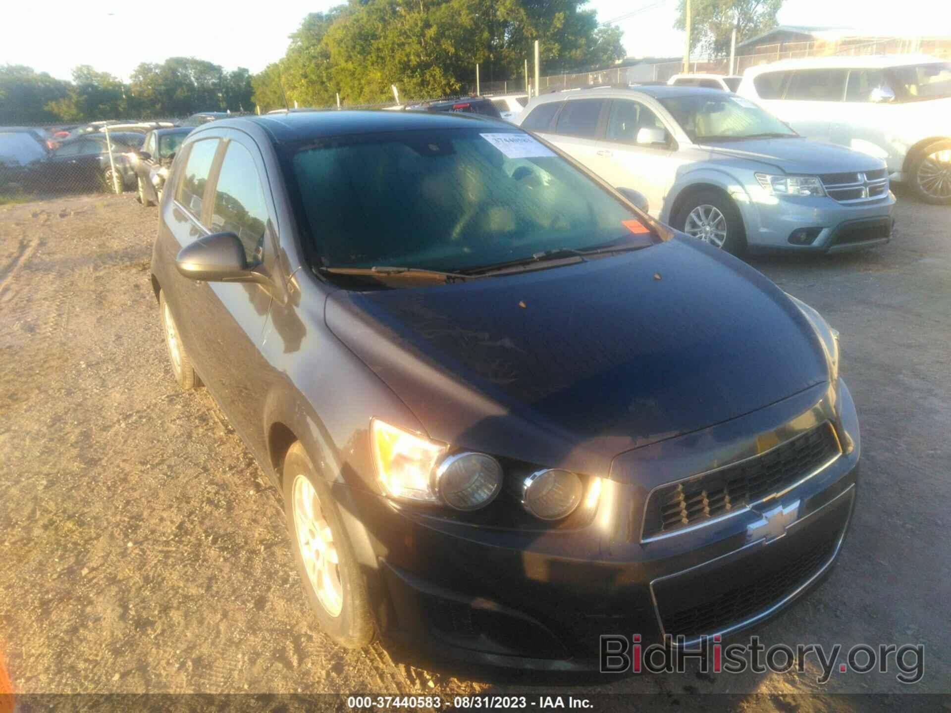 Photo 1G1JC6SH0F4108369 - CHEVROLET SONIC 2015