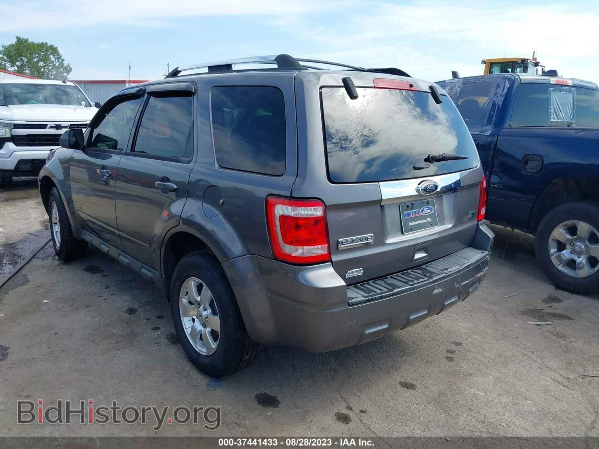 2011 FORD ESCAPE - VIN: 1FMCU0EG8BKC31982 - Фото 3