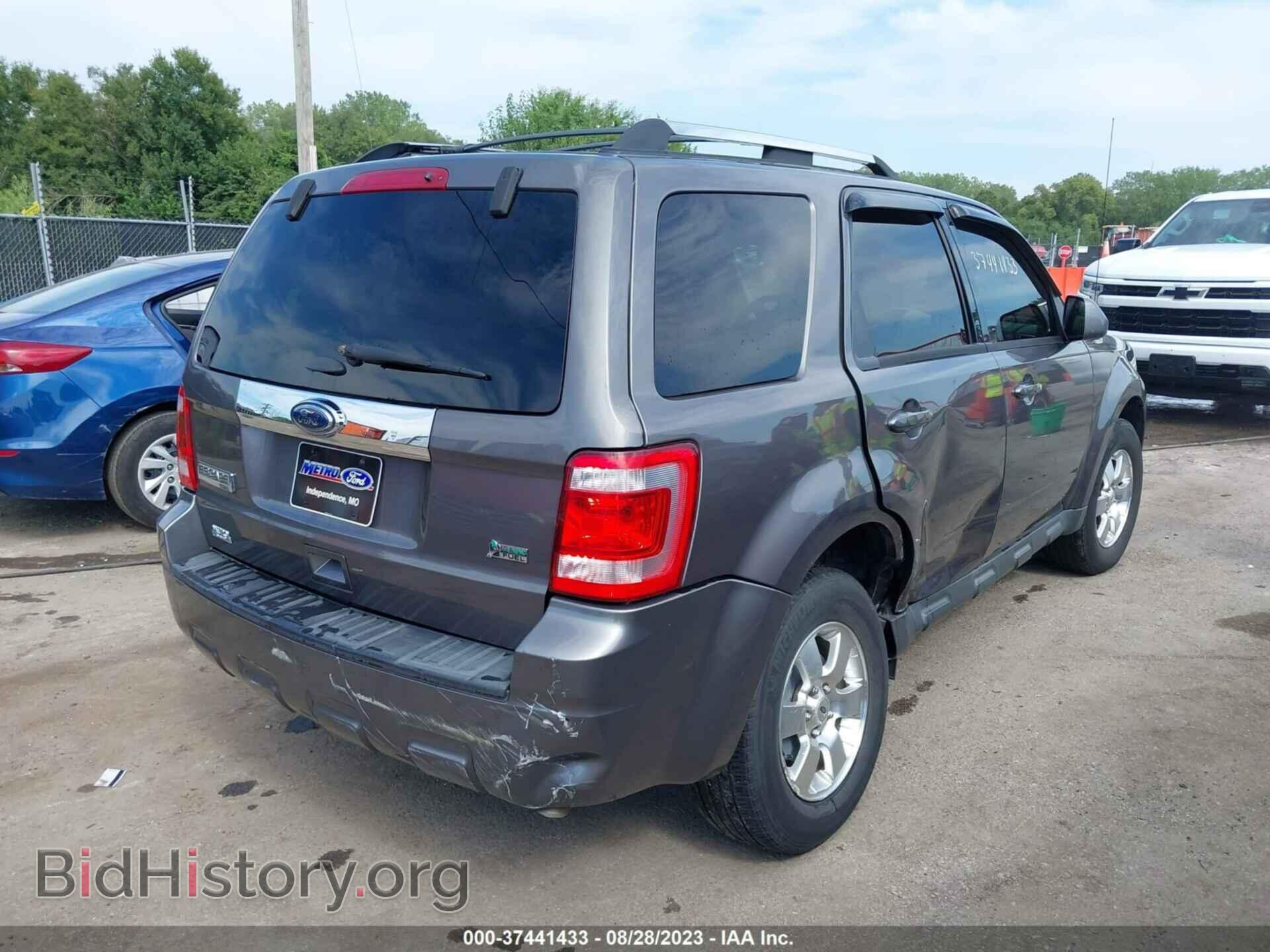 2011 FORD ESCAPE - VIN: 1FMCU0EG8BKC31982 - Фото 4