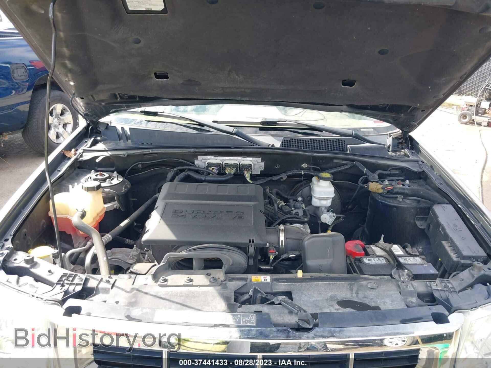 2011 FORD ESCAPE - VIN: 1FMCU0EG8BKC31982 - Фото 10
