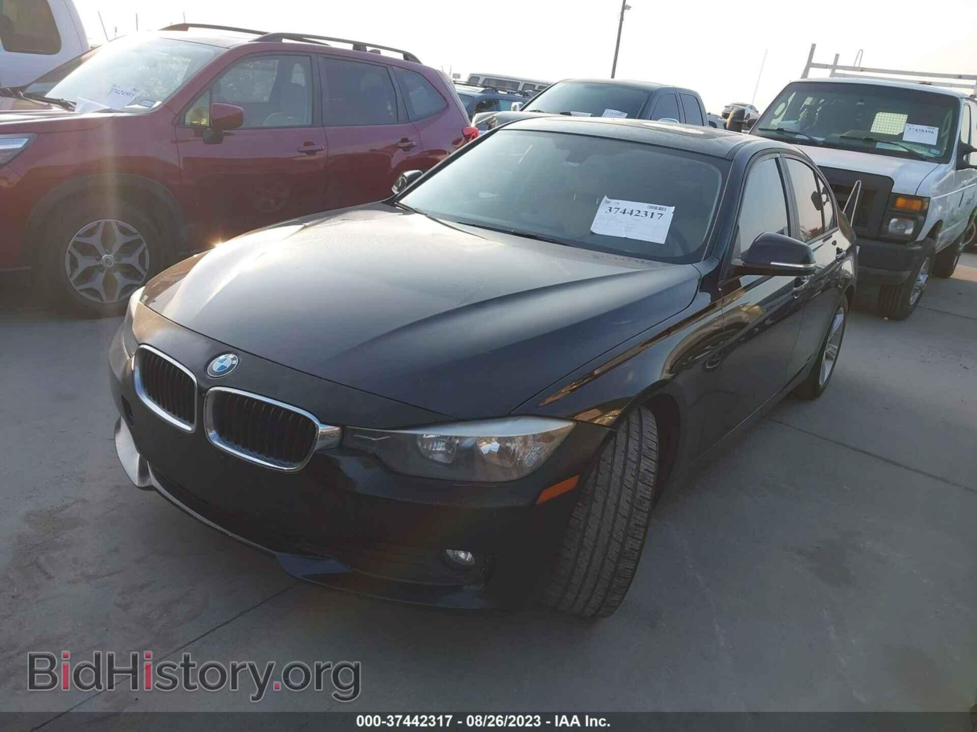 2014 BMW 3 SERIES - VIN: WBA3B1C55EP678629 - Фото 2
