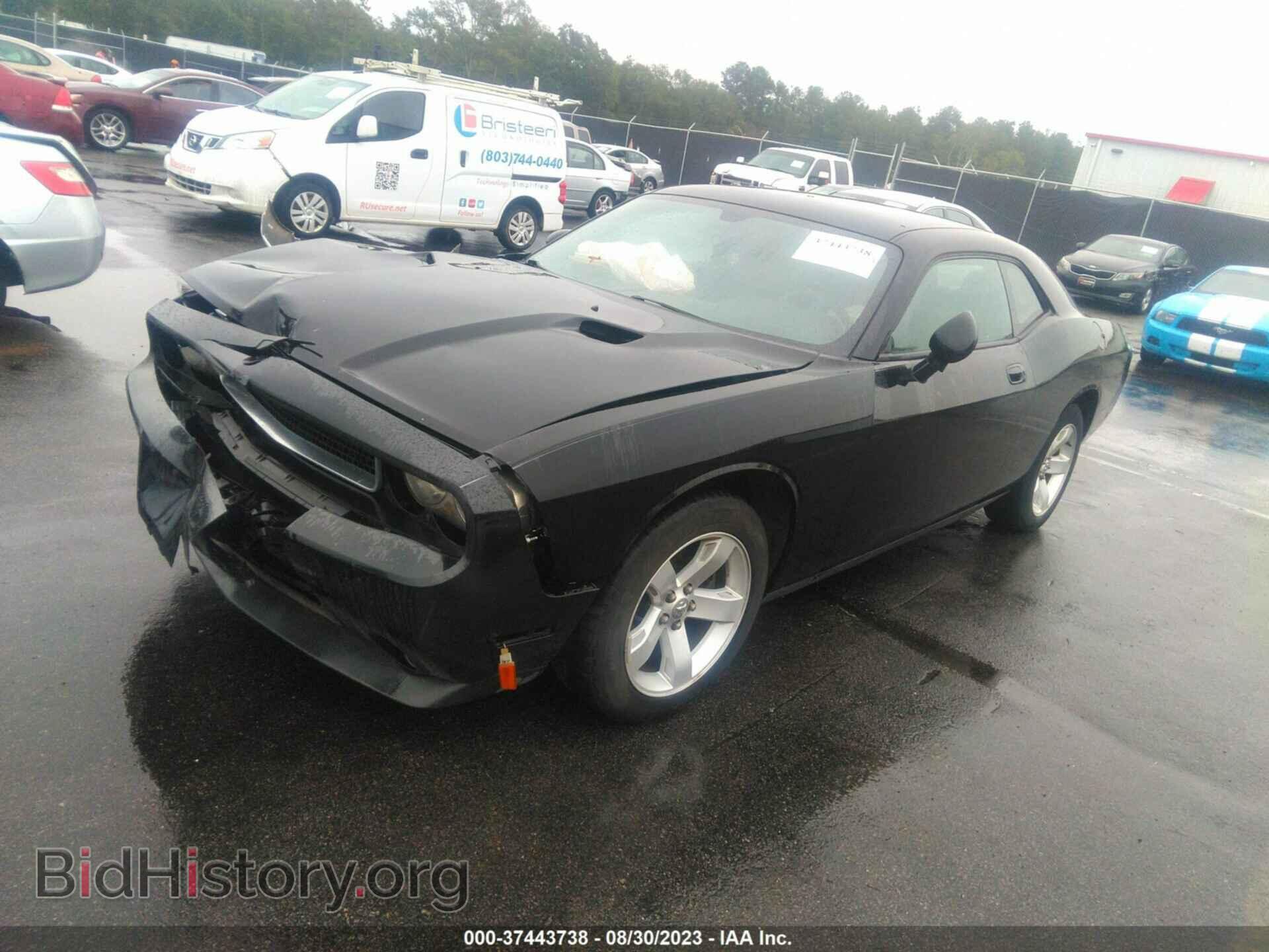 2010 DODGE CHALLENGER - VIN: 2B3CJ4DV8AH323251 - Photo 2