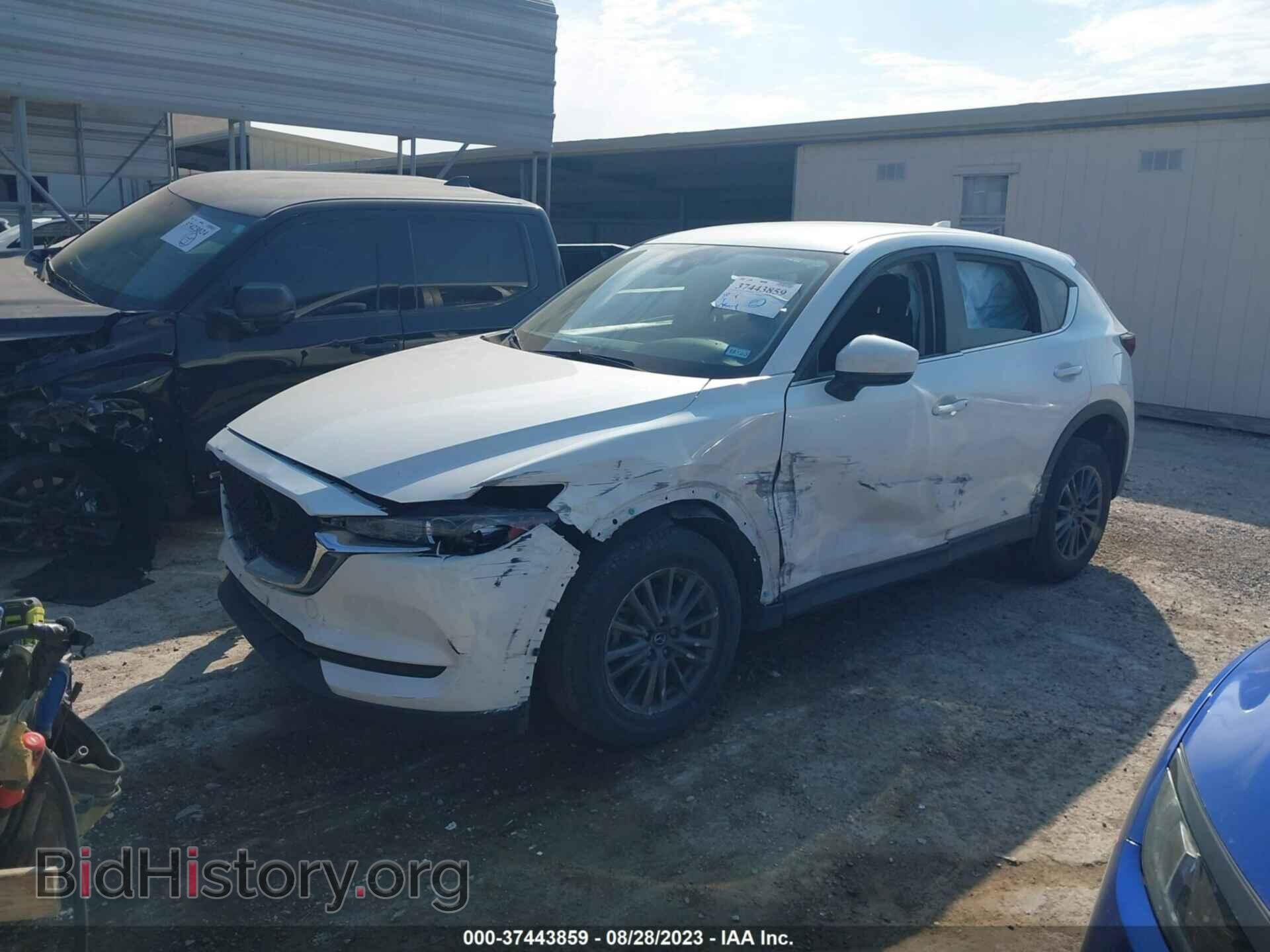 2017 MAZDA CX-5 - VIN: JM3KFABL2H0123709 - Фото 2