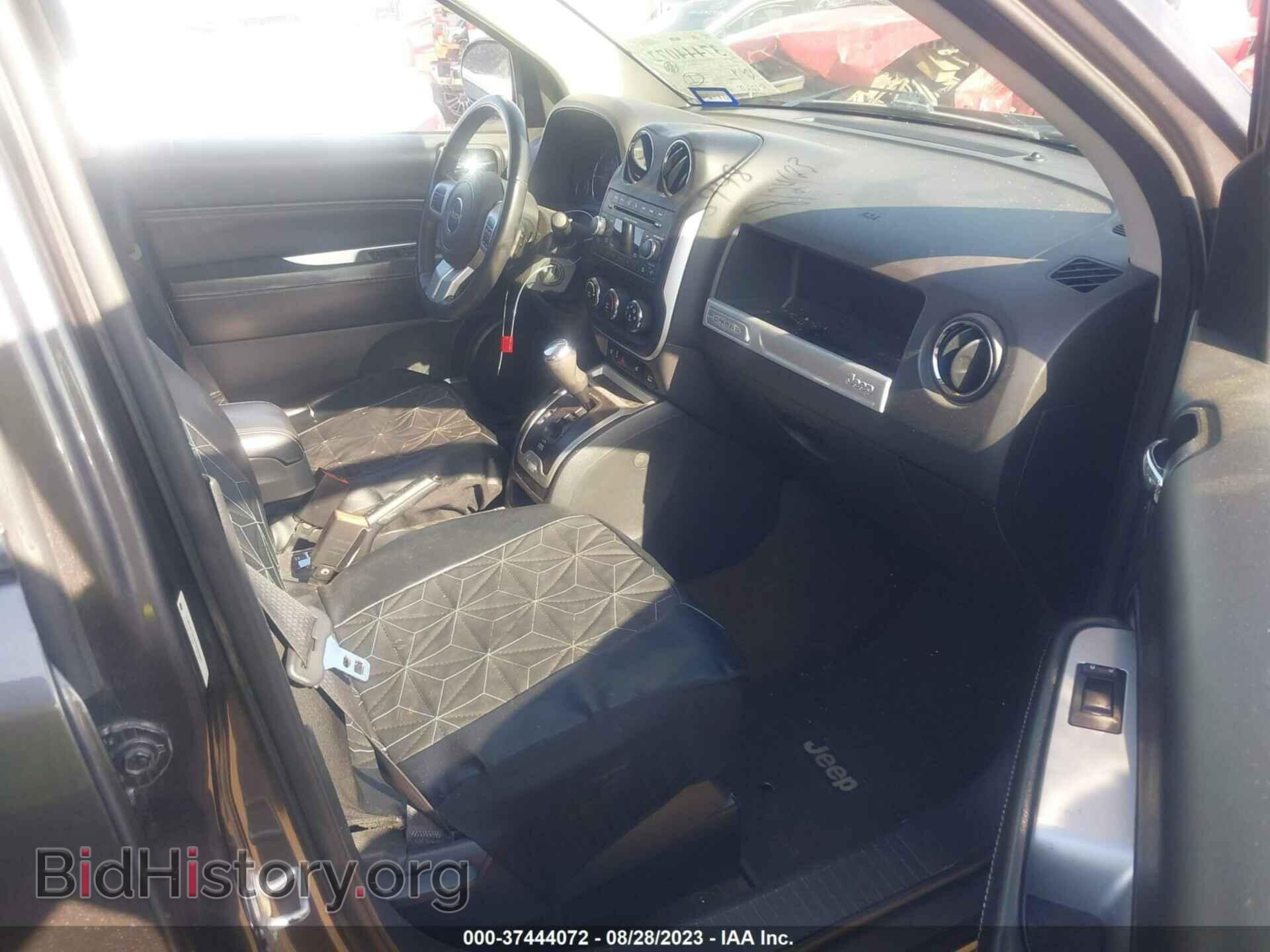 2016 JEEP COMPASS - VIN: 1C4NJDEB0GD645948 - Фото 5