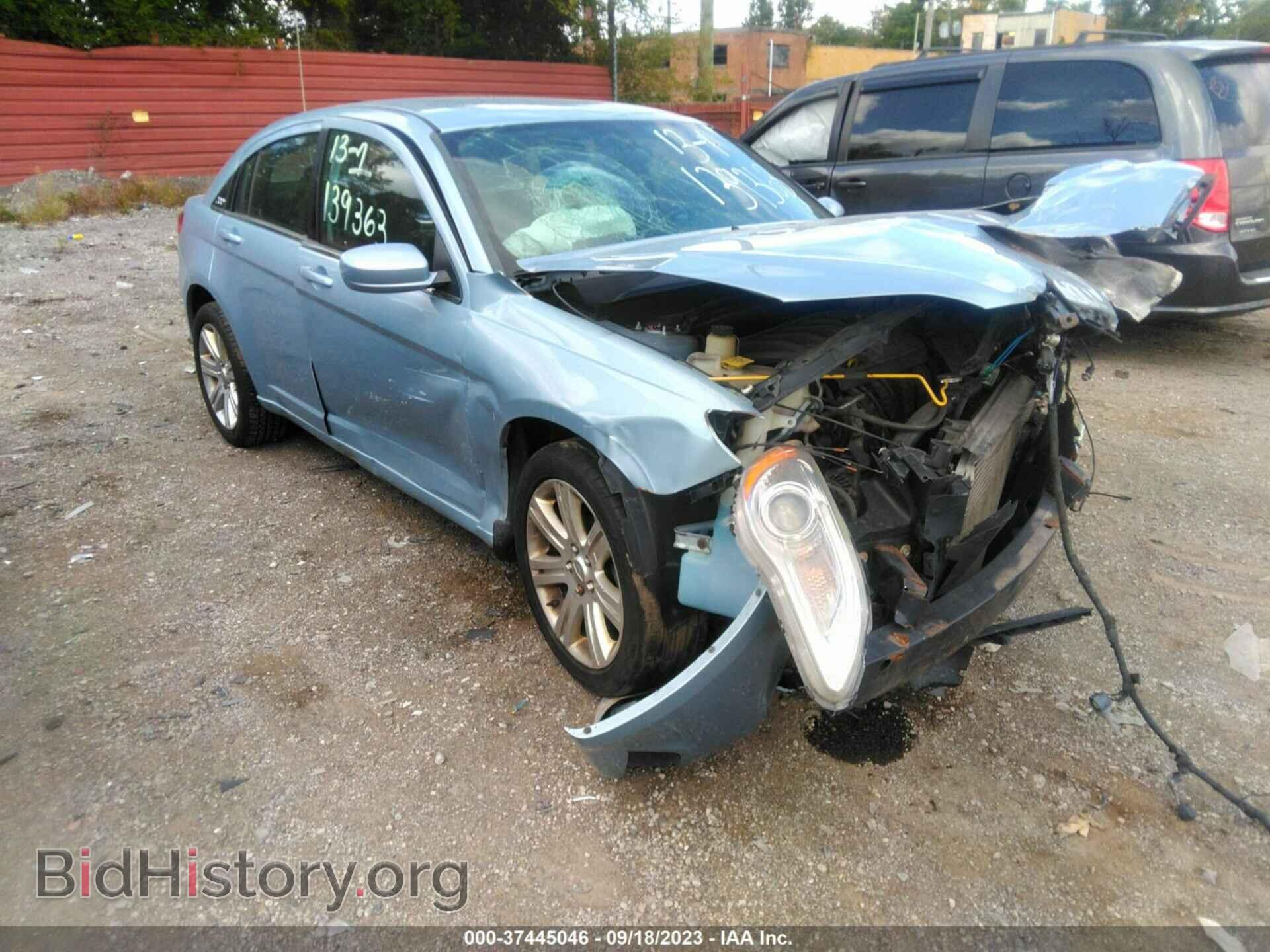 Фотография 1C3CCBBB2CN139363 - CHRYSLER 200 2012