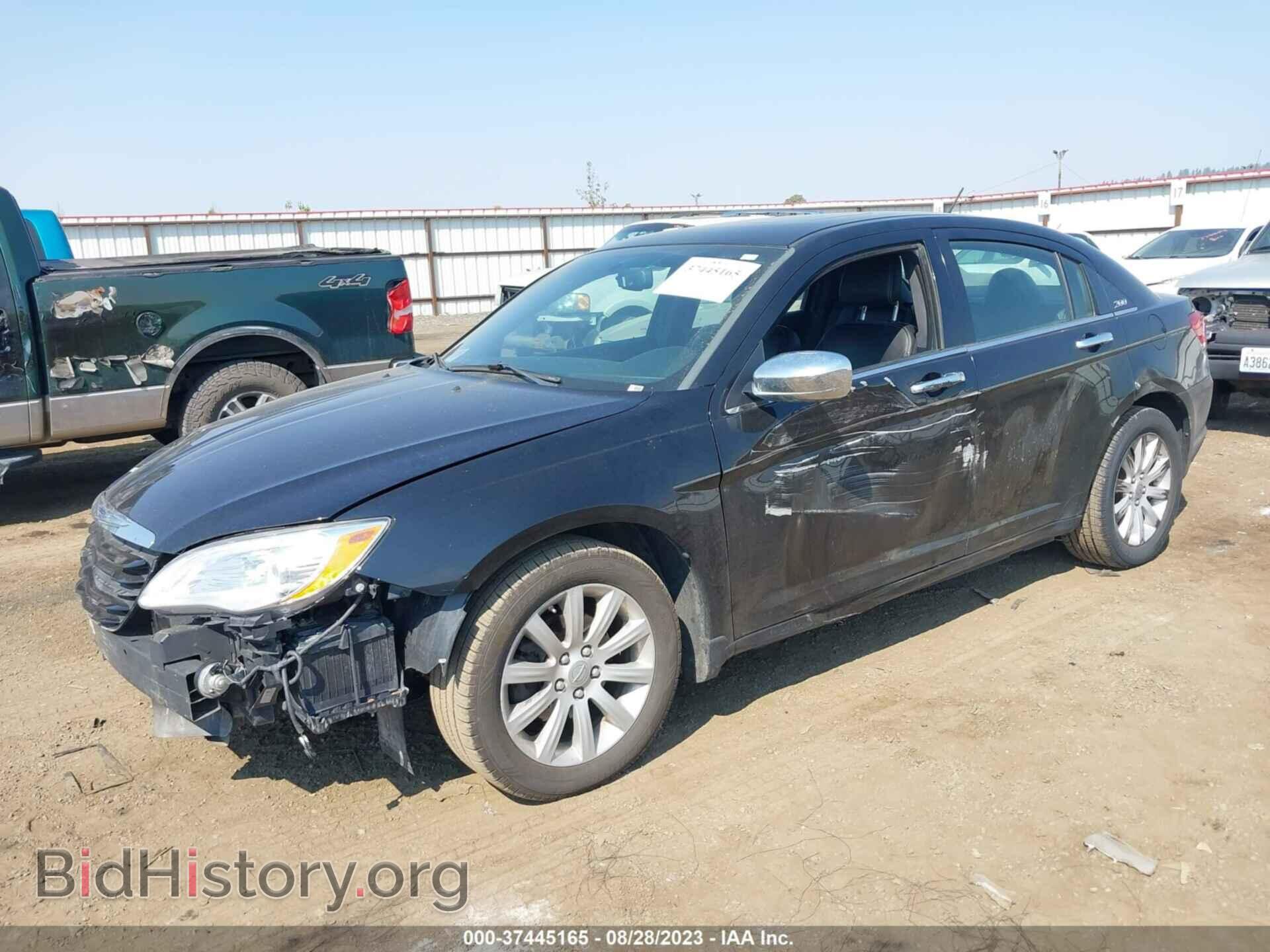 2014 CHRYSLER 200 - VIN: 1C3CCBCG3EN156251 - Фото 2