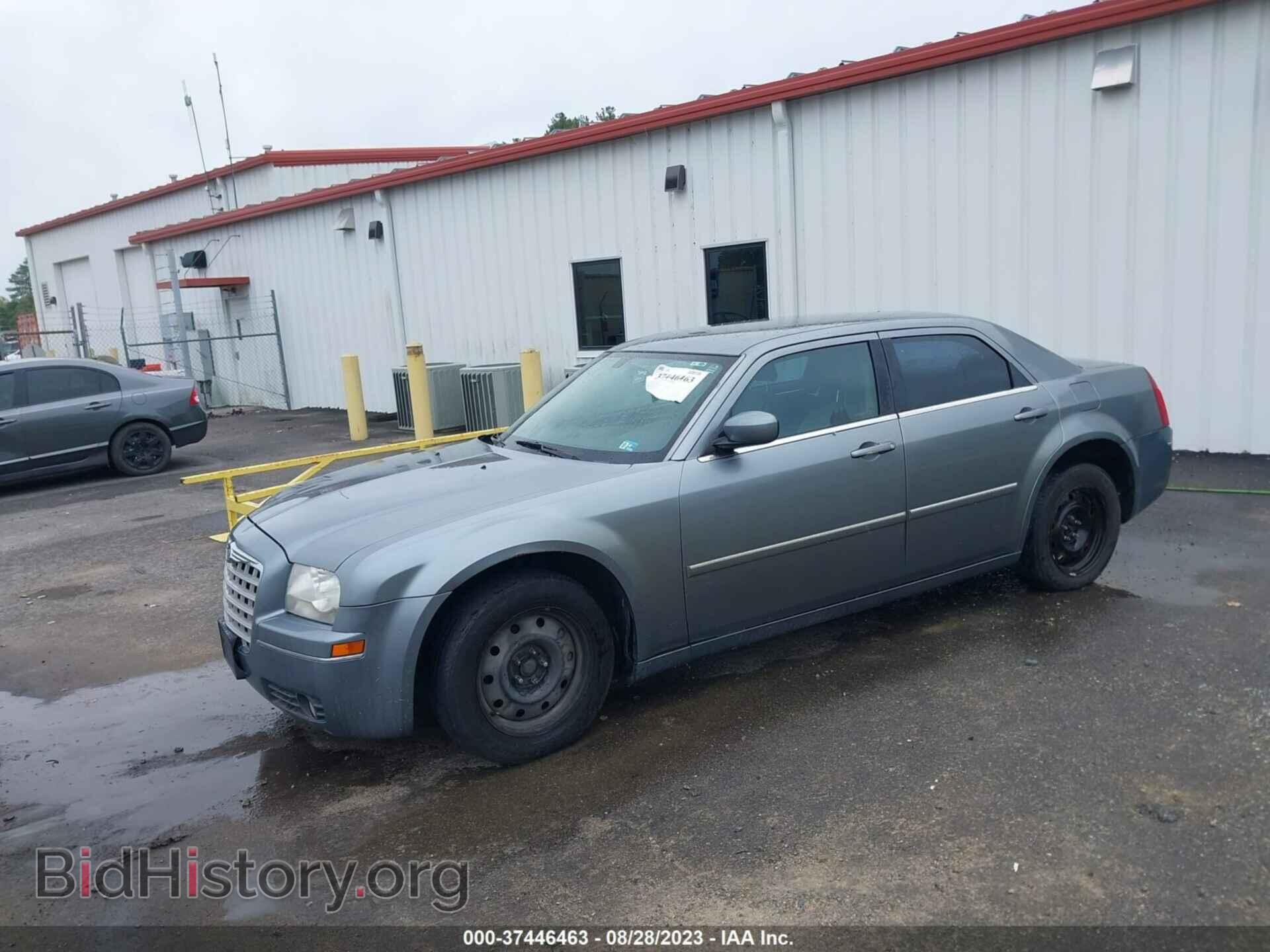 2007 CHRYSLER 300 - VIN: 2C3KA53G57H858165 - Фото 2