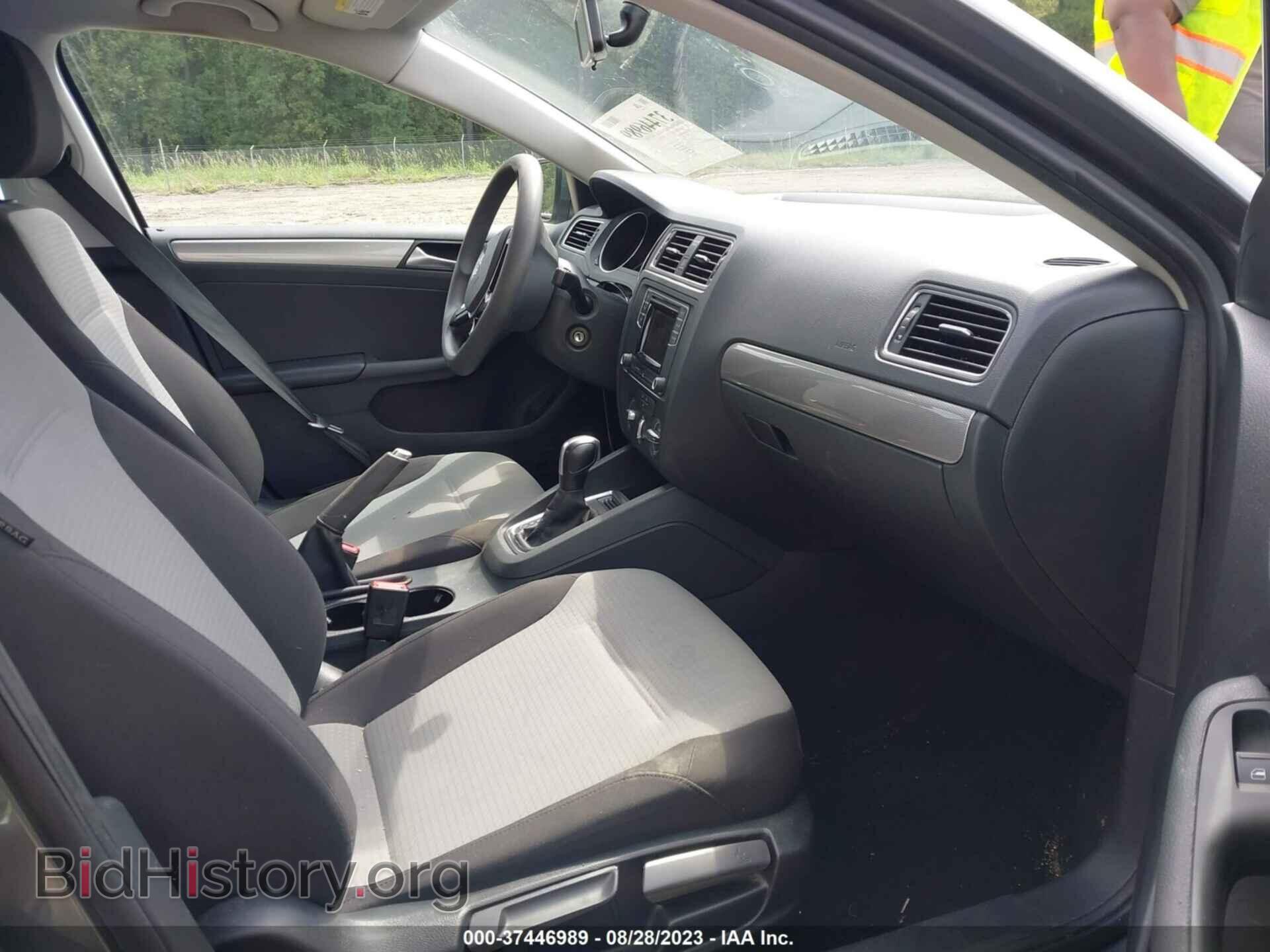 2017 VOLKSWAGEN JETTA - VIN: 3VW2B7AJ2HM329338 - Фото 5