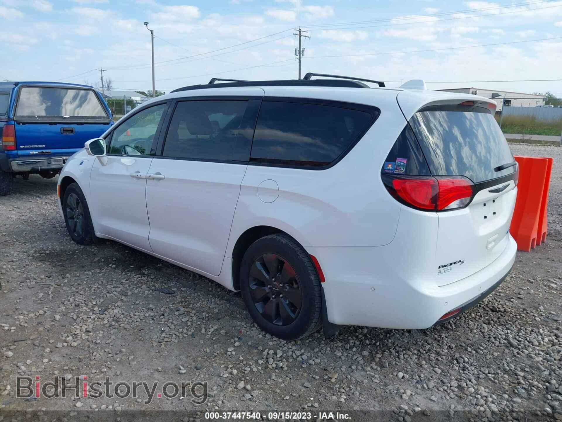 2019 CHRYSLER PACIFICA - VIN: 2C4RC1N71KR687010 - Фото 3