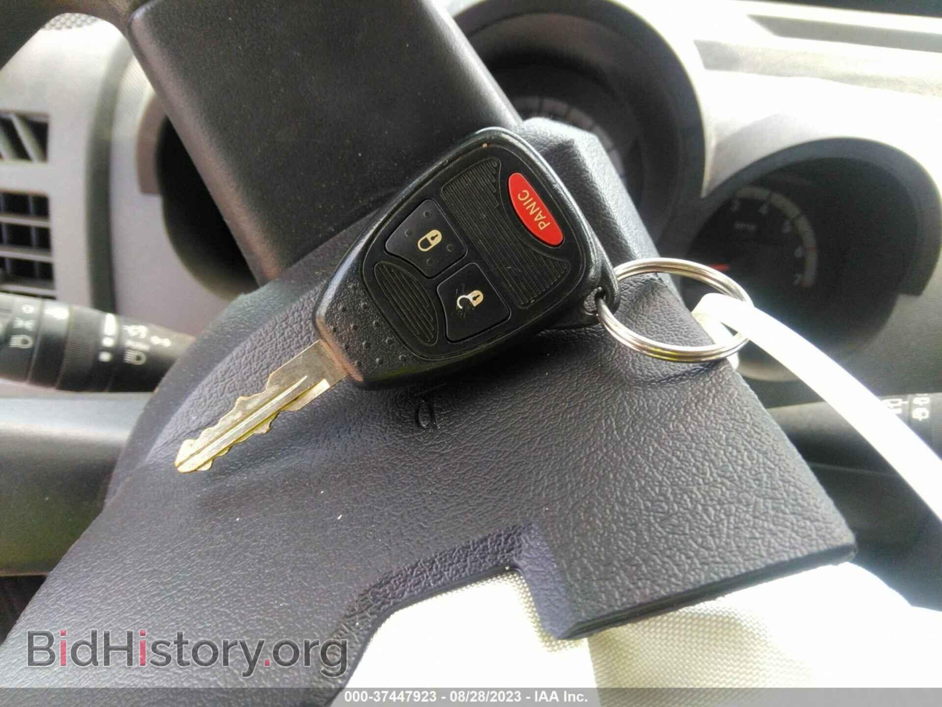 2011 DODGE NITRO - VIN: 1D4PU4GXXBW511554 - Photo 11