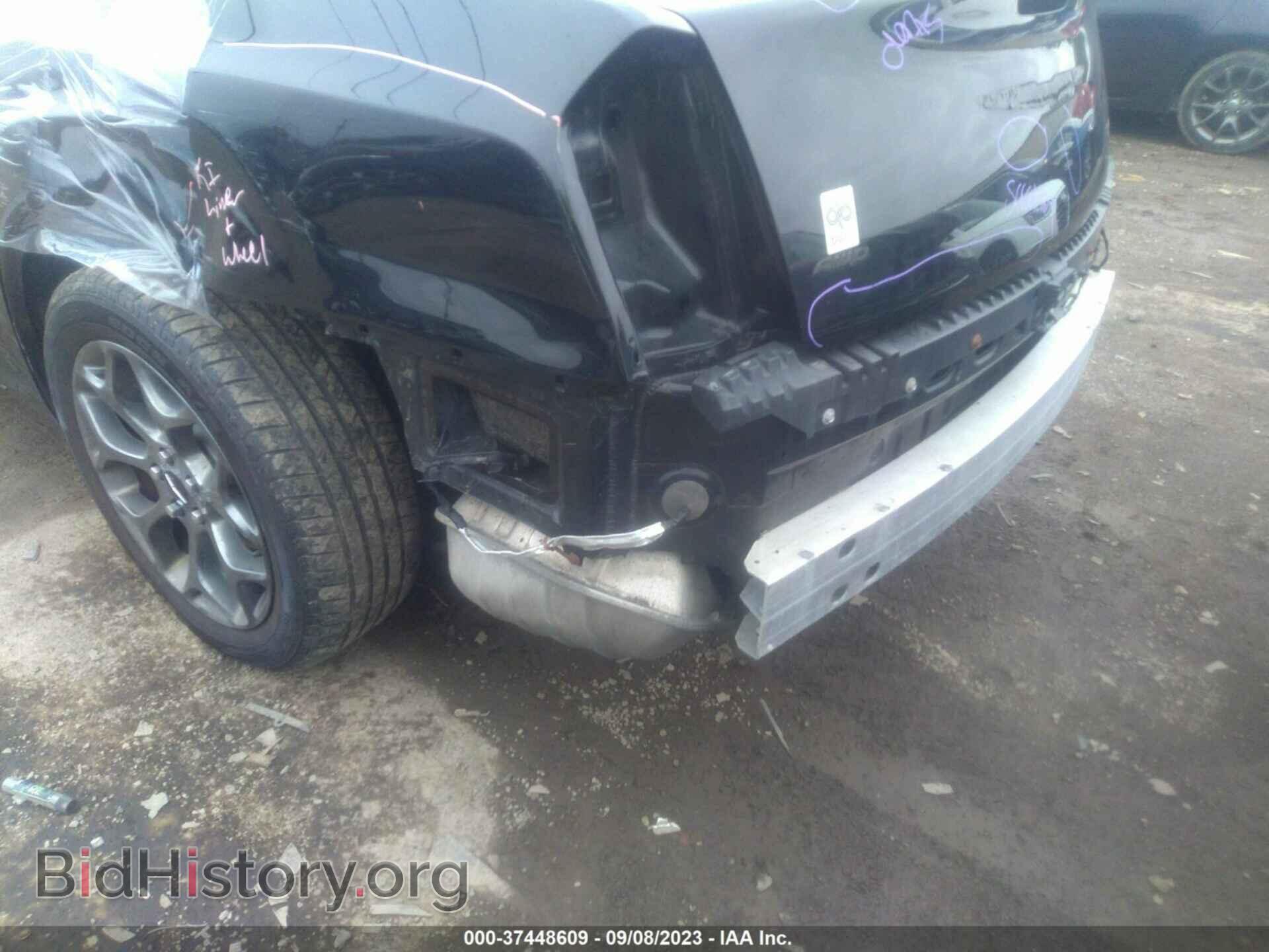 2015 CHRYSLER 300 - VIN: 2C3CCAGG2FH922775 - Photo 6