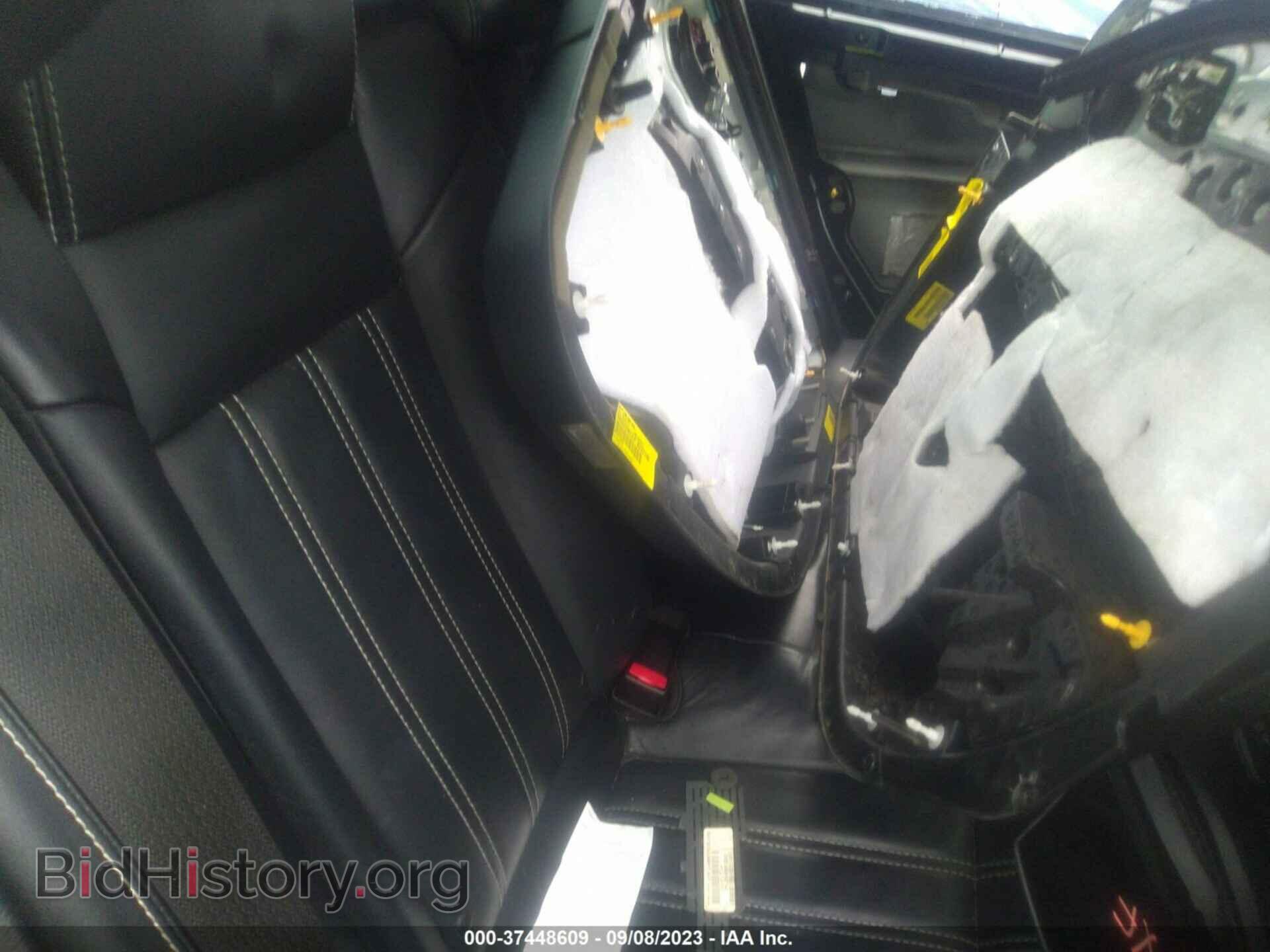 2015 CHRYSLER 300 - VIN: 2C3CCAGG2FH922775 - Photo 8