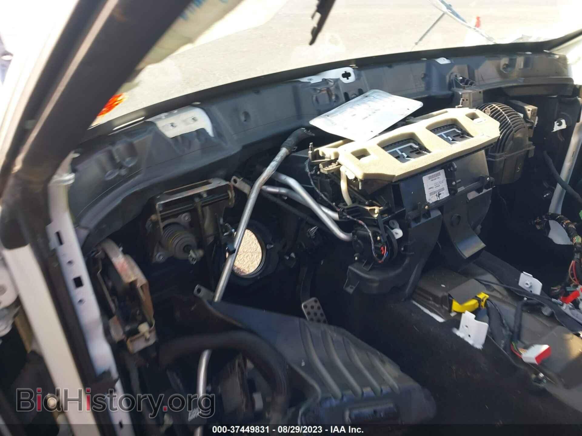 2019 DODGE CHALLENGER - VIN: 2C3CDZC94KH570649 - Фото 7