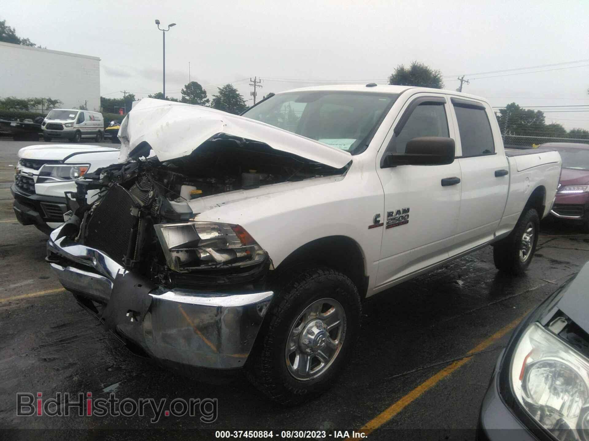 2014 RAM 2500 - VIN: 3C6UR5CL2EG235259 - Фото 2