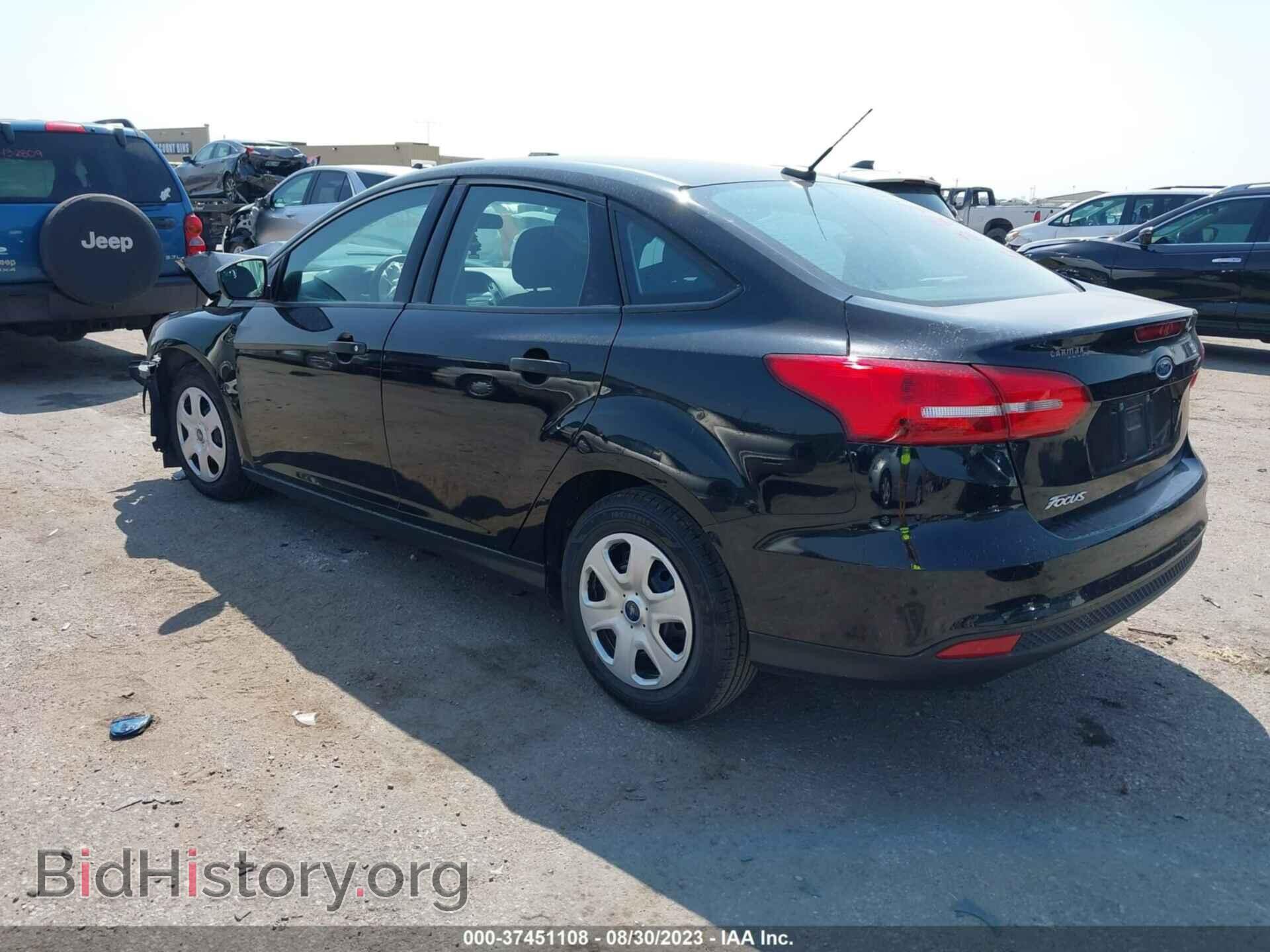 2018 FORD FOCUS - VIN: 1FADP3E28JL277641 - Фото 3