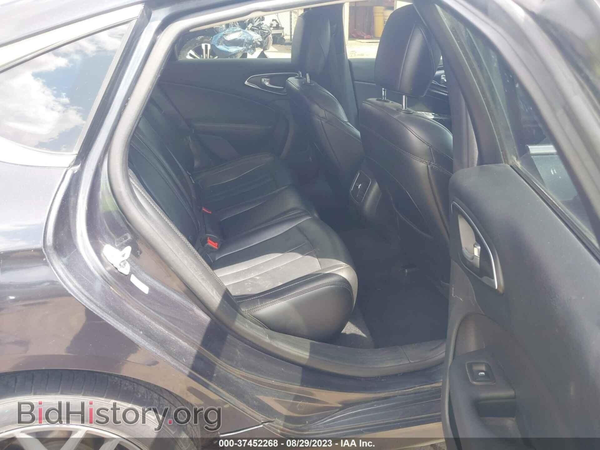 2016 CHRYSLER 200 - VIN: 1C3CCCAB0GN183035 - Photo 8