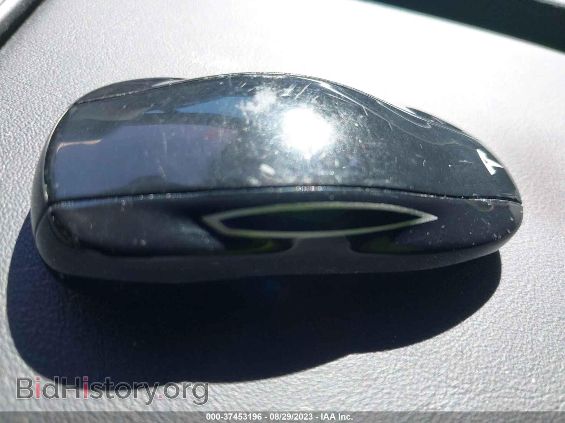 2015 TESLA MODEL S - VIN: 5YJSA1S21FF088545 - Фото 10