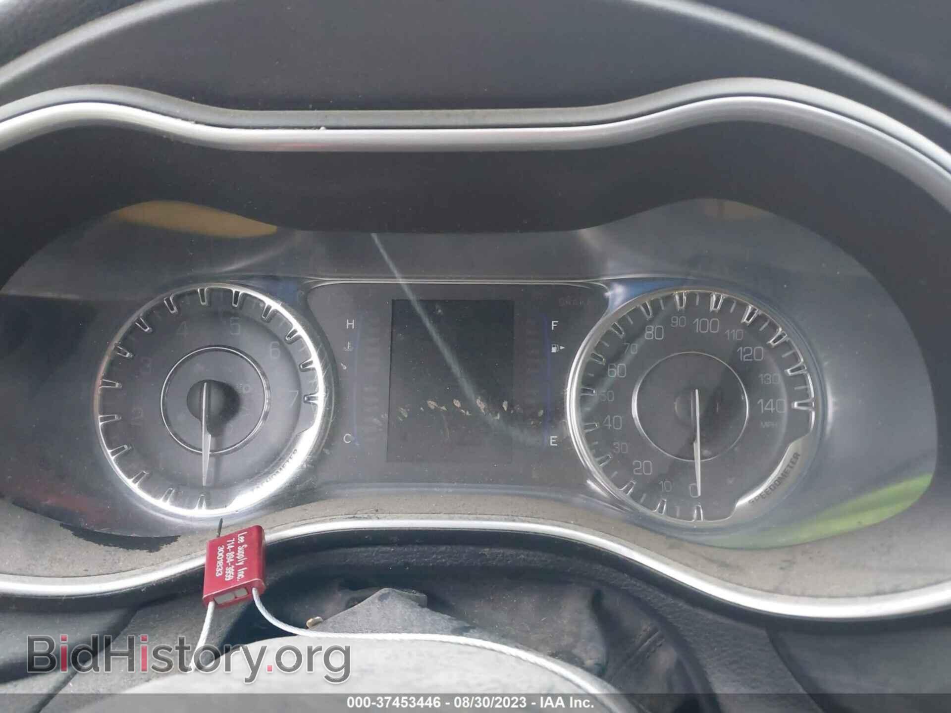 2016 CHRYSLER 200 - VIN: 1C3CCCAB7GN117467 - Фото 7