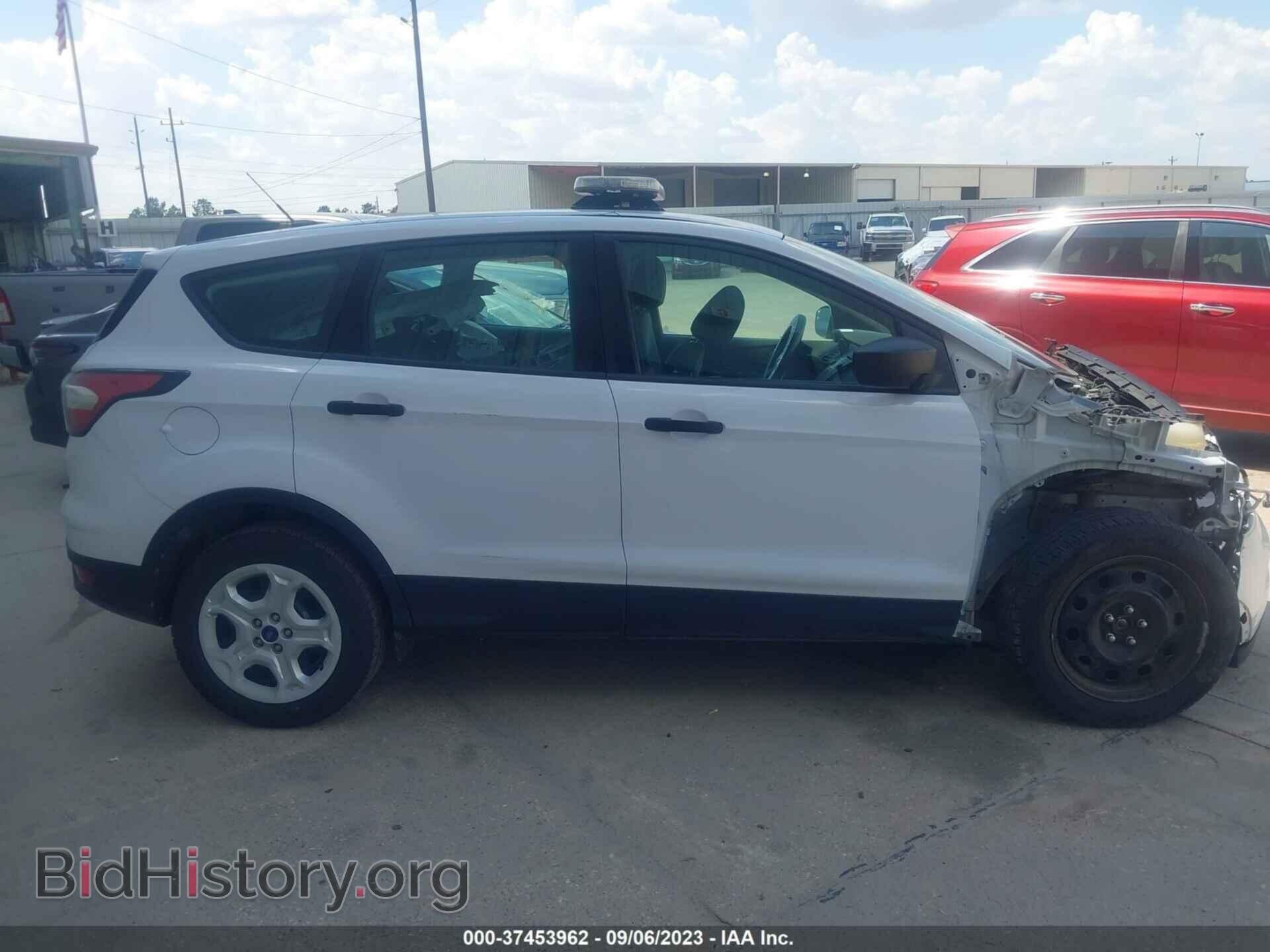 2017 FORD ESCAPE - VIN: 1FMCU0F77HUB21193 - Photo 13