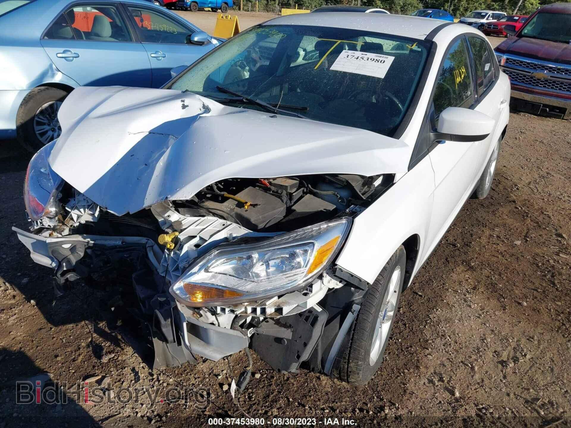 2012 FORD FOCUS - VIN: 1FAHP3F2XCL256342 - Фото 2