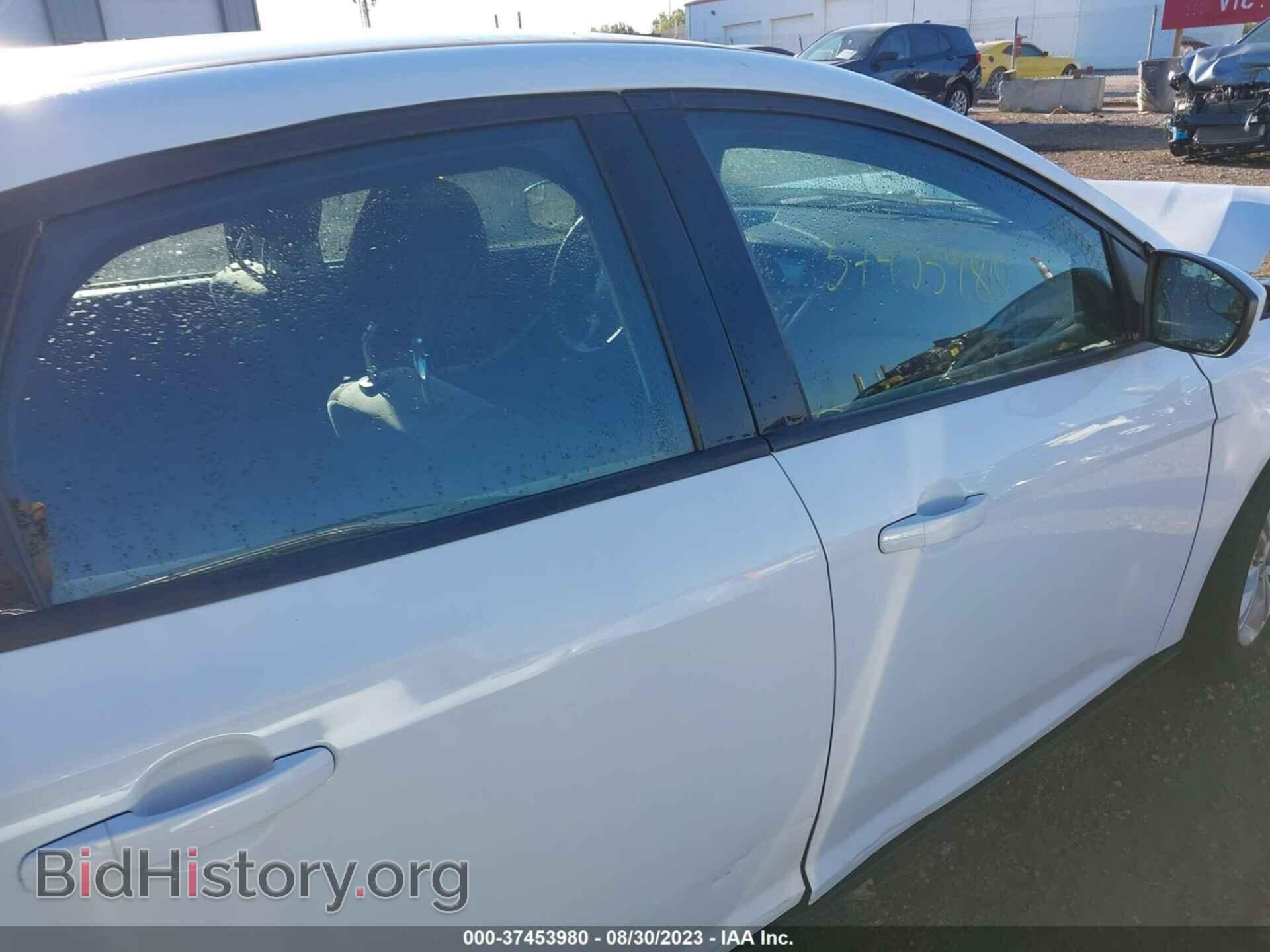 2012 FORD FOCUS - VIN: 1FAHP3F2XCL256342 - Фото 14
