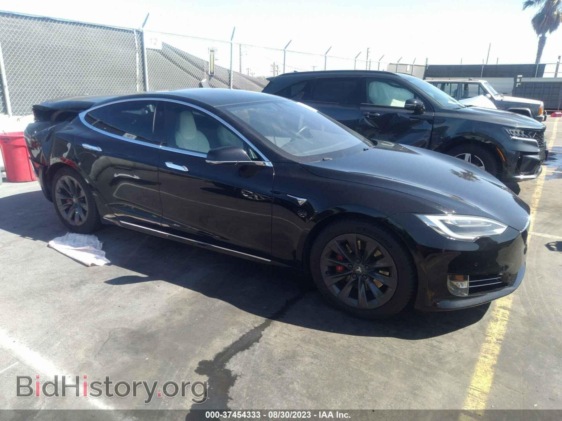 Photo 5YJSA1E22JF270467 - TESLA MODEL S 2018