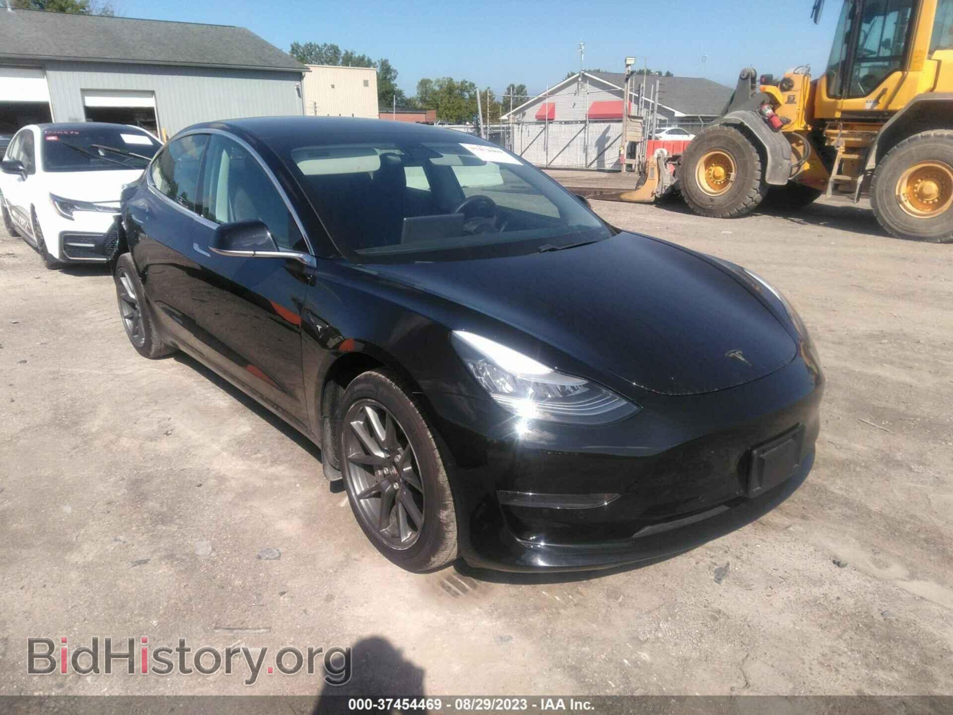 Фотография 5YJ3E1EA3LF643843 - TESLA MODEL 3 2020