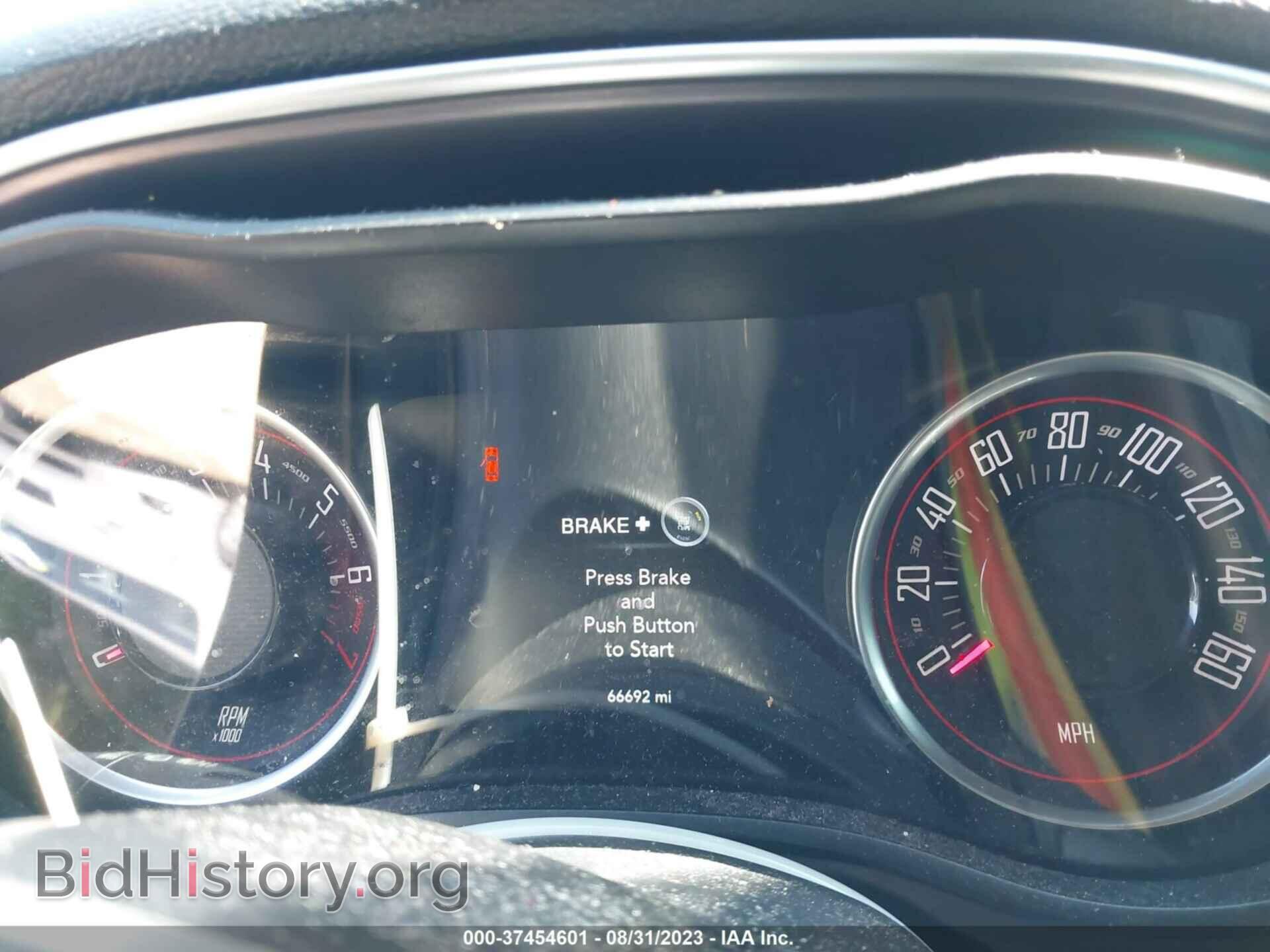 2017 DODGE CHALLENGER - VIN: 2C3CDZAG0HH561117 - Фото 7