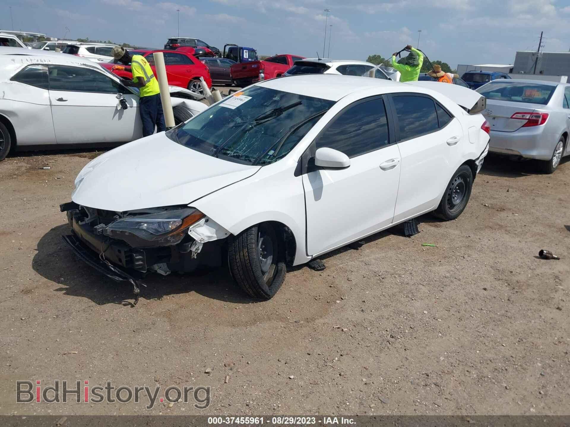 2017 TOYOTA COROLLA - VIN: 2T1BURHE3HC848456 - Фото 2