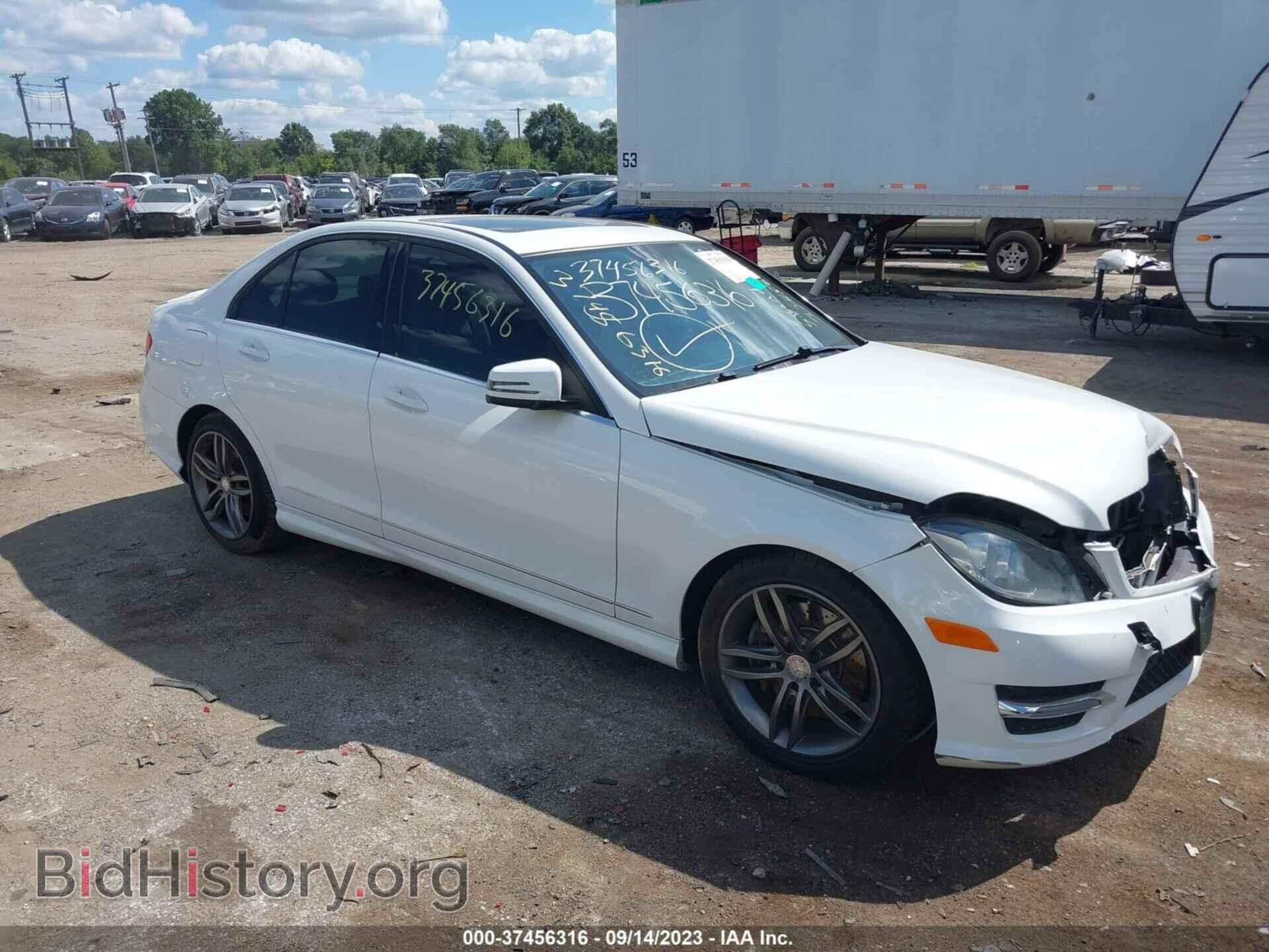 Фотография WDDGF8AB5EA938482 - MERCEDES-BENZ C-CLASS 2014