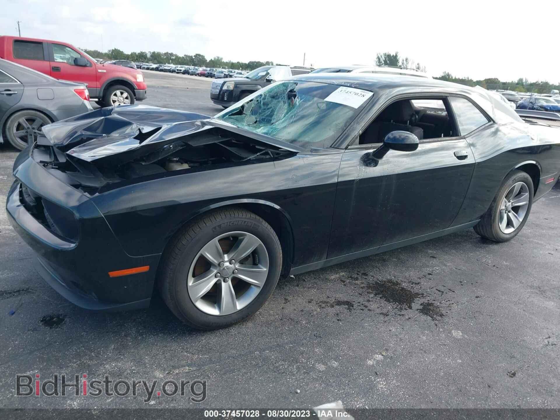 2019 DODGE CHALLENGER - VIN: 2C3CDZAG1KH669172 - Фото 2