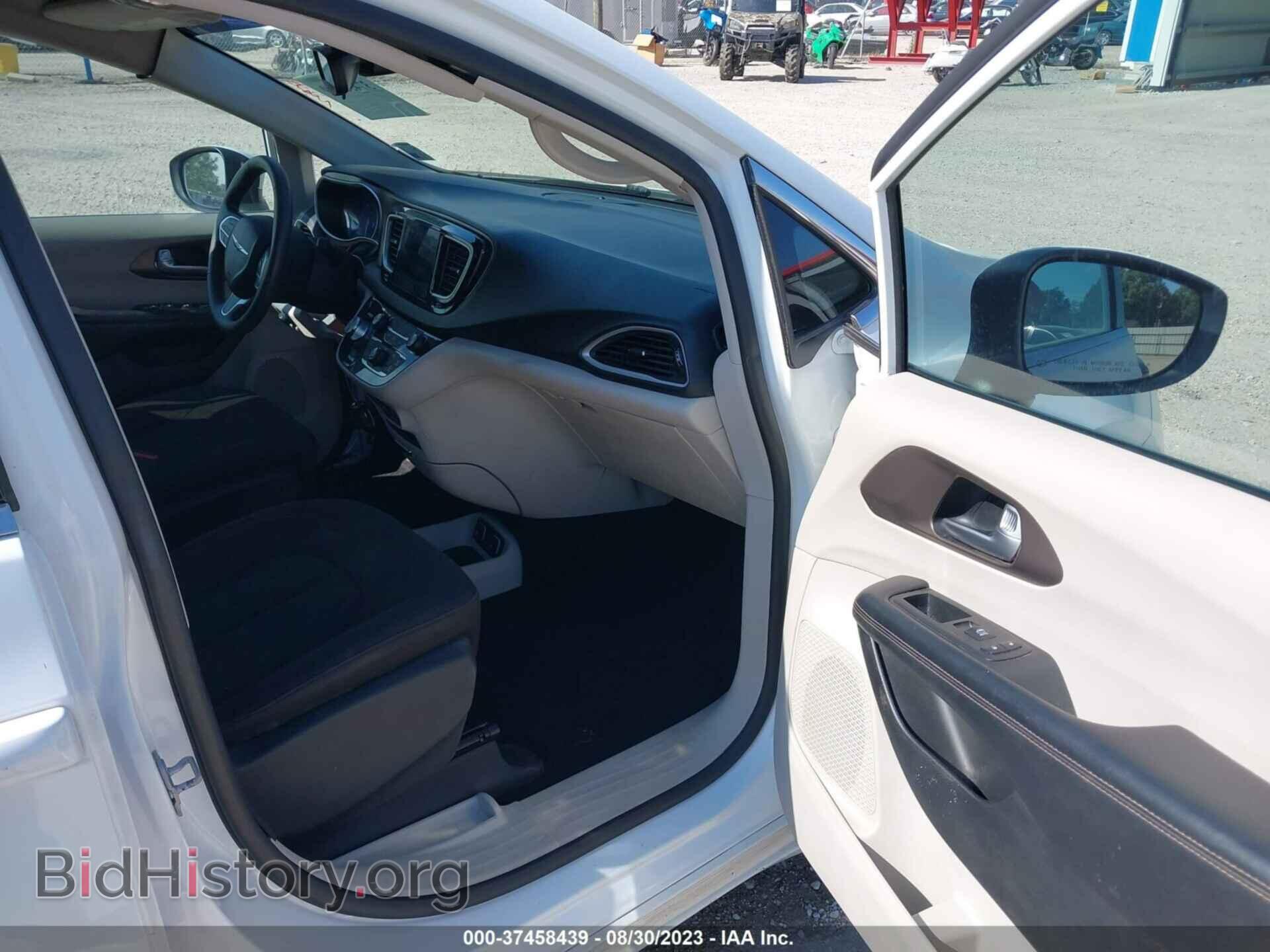 2017 CHRYSLER PACIFICA - VIN: 2C4RC1DG2HR771377 - Photo 5