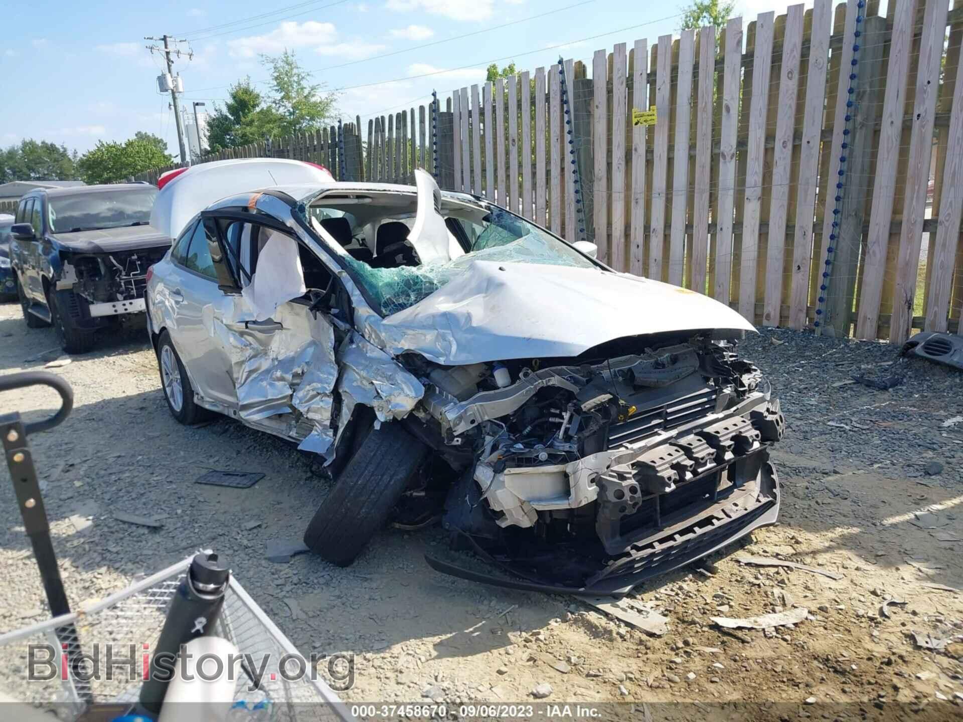 Photo 1FADP3F2XHL331515 - FORD FOCUS 2017