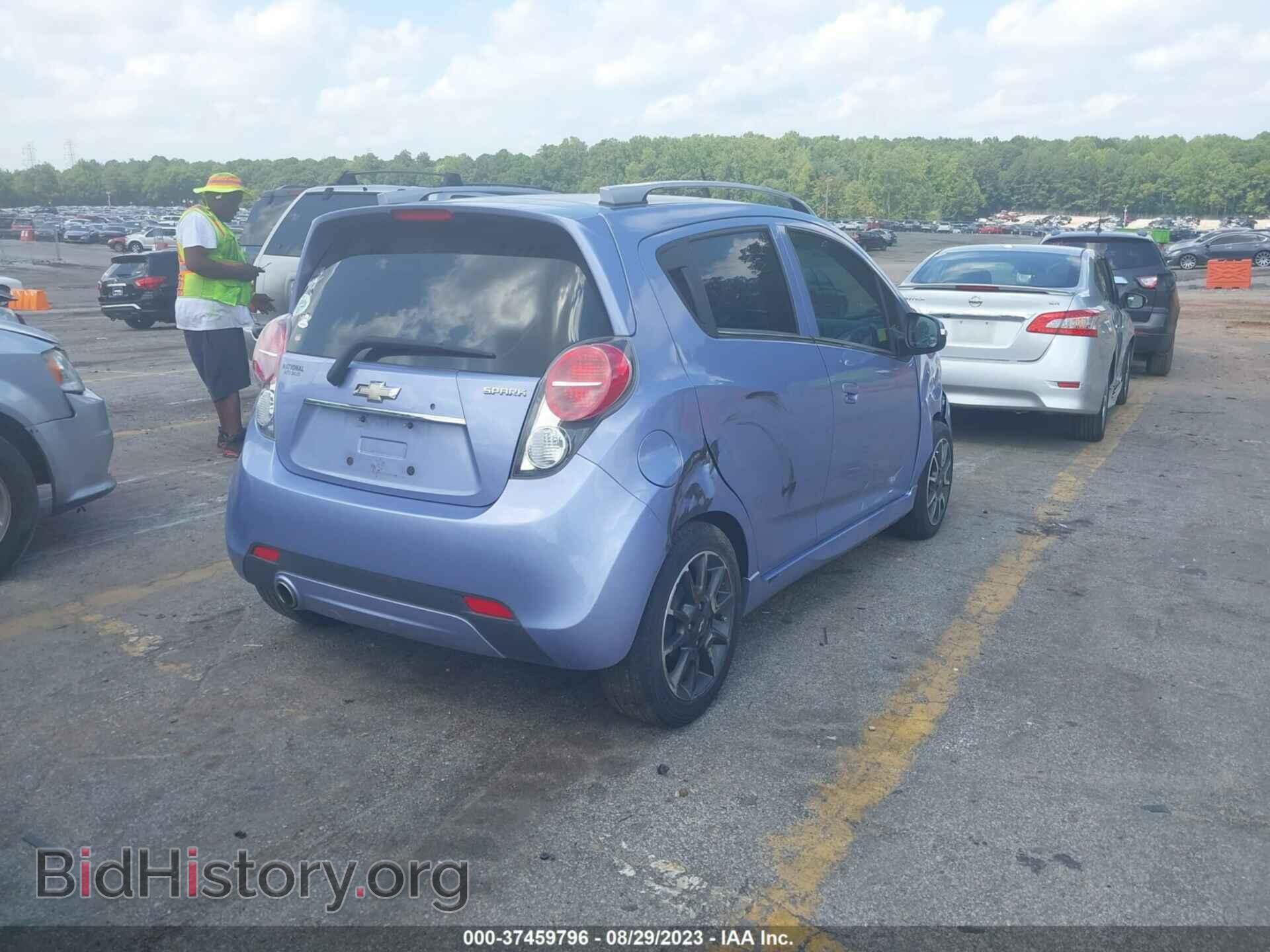 2014 CHEVROLET SPARK - VIN: KL8CF6S99EC590224 - Фото 4