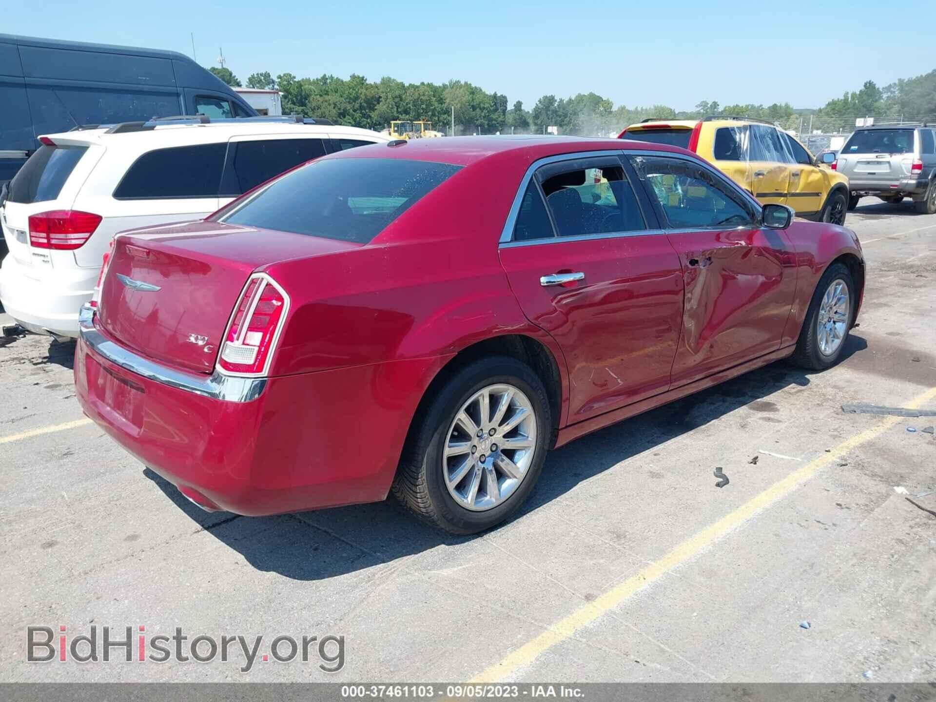 2013 CHRYSLER 300C - VIN: 2C3CCAEG2DH731860 - Фото 4