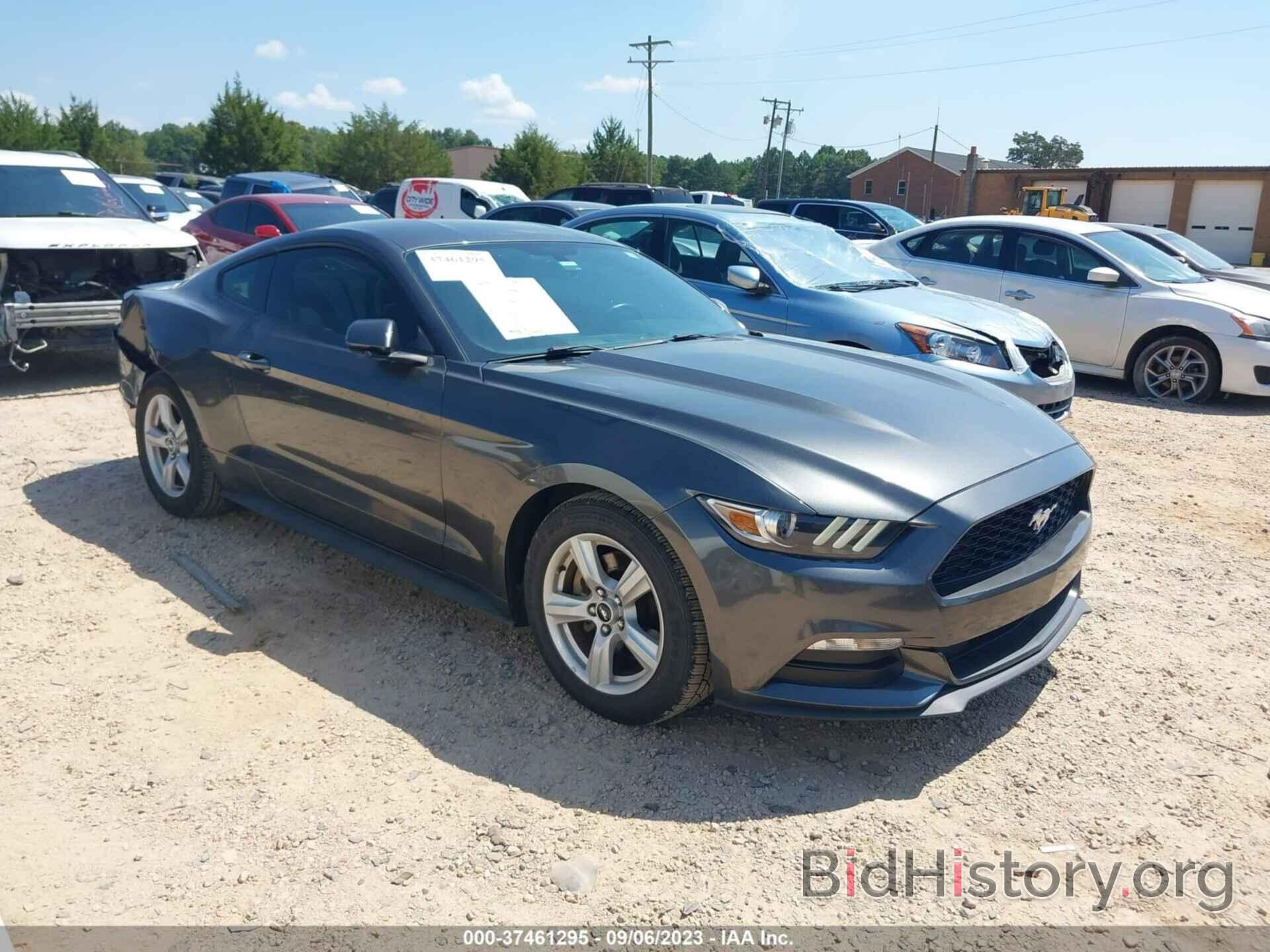 Photo 1FA6P8AM6F5402225 - FORD MUSTANG 2015