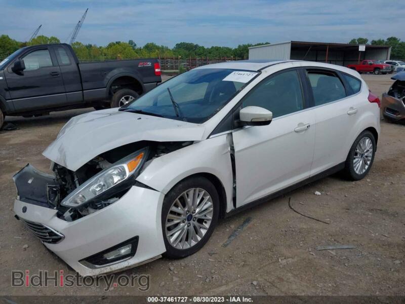 2015 Ford FOCUS (VIN 1FADP3N22FL365477) — фото 2 из 10