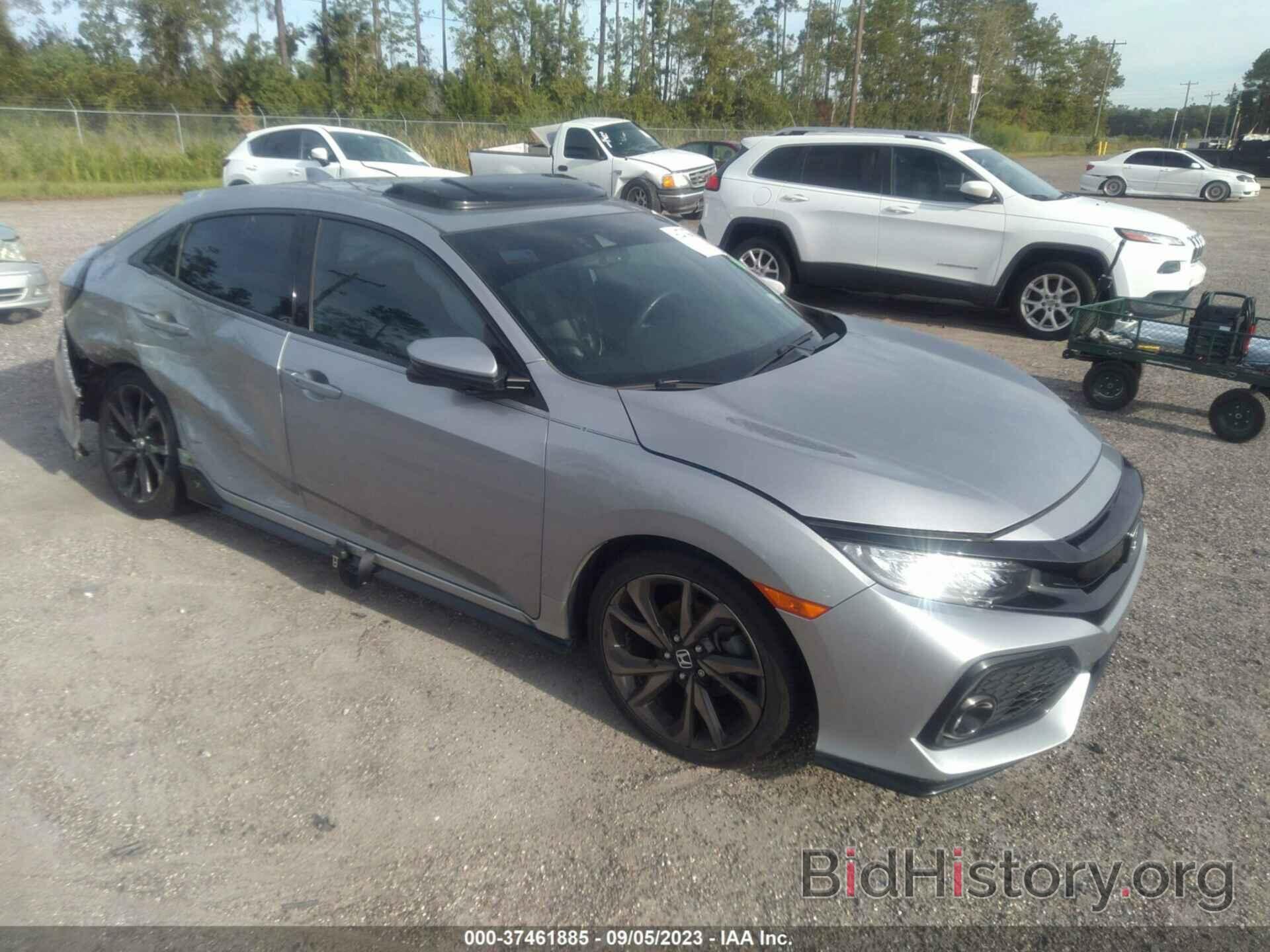 Photo SHHFK7H9XJU227200 - HONDA CIVIC HATCHBACK 2018