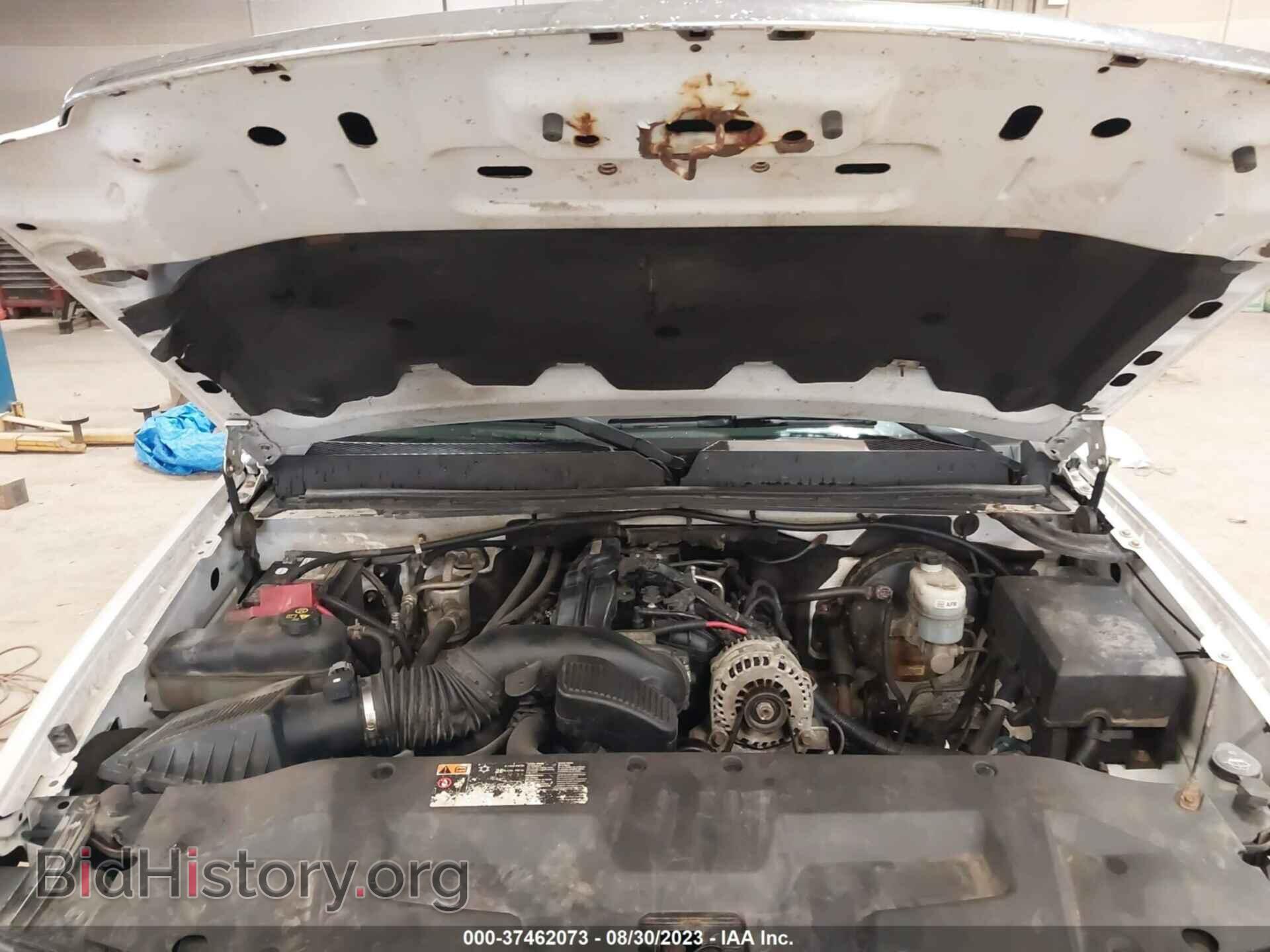 2011 GMC SIERRA 1500 - VIN: 1GTR2VE33BZ288466 - Фото 10