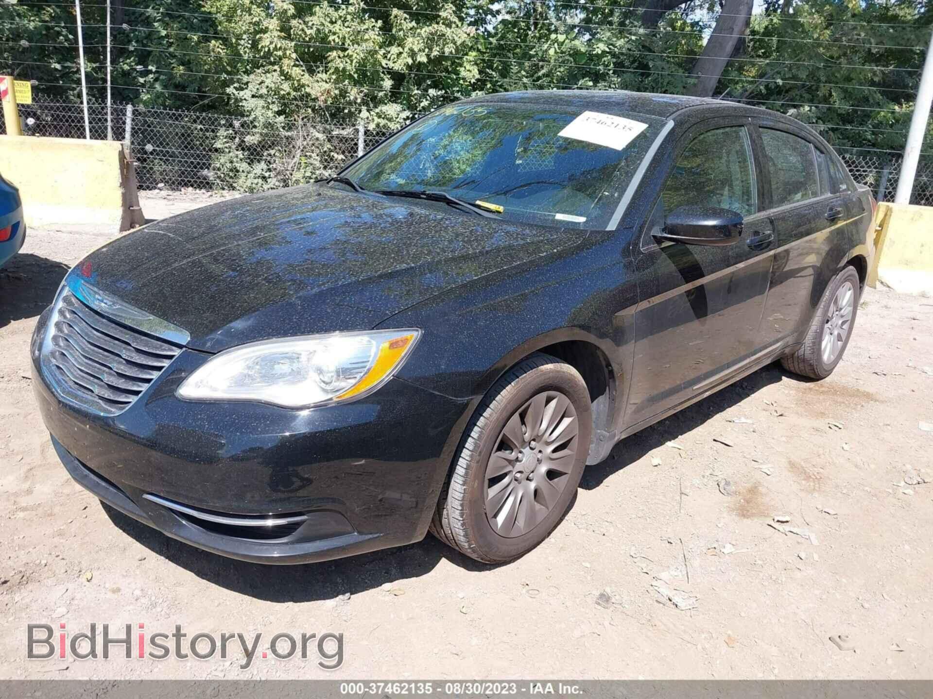 2012 CHRYSLER 200 - VIN: 1C3CCBAB6CN295648 - Photo 2