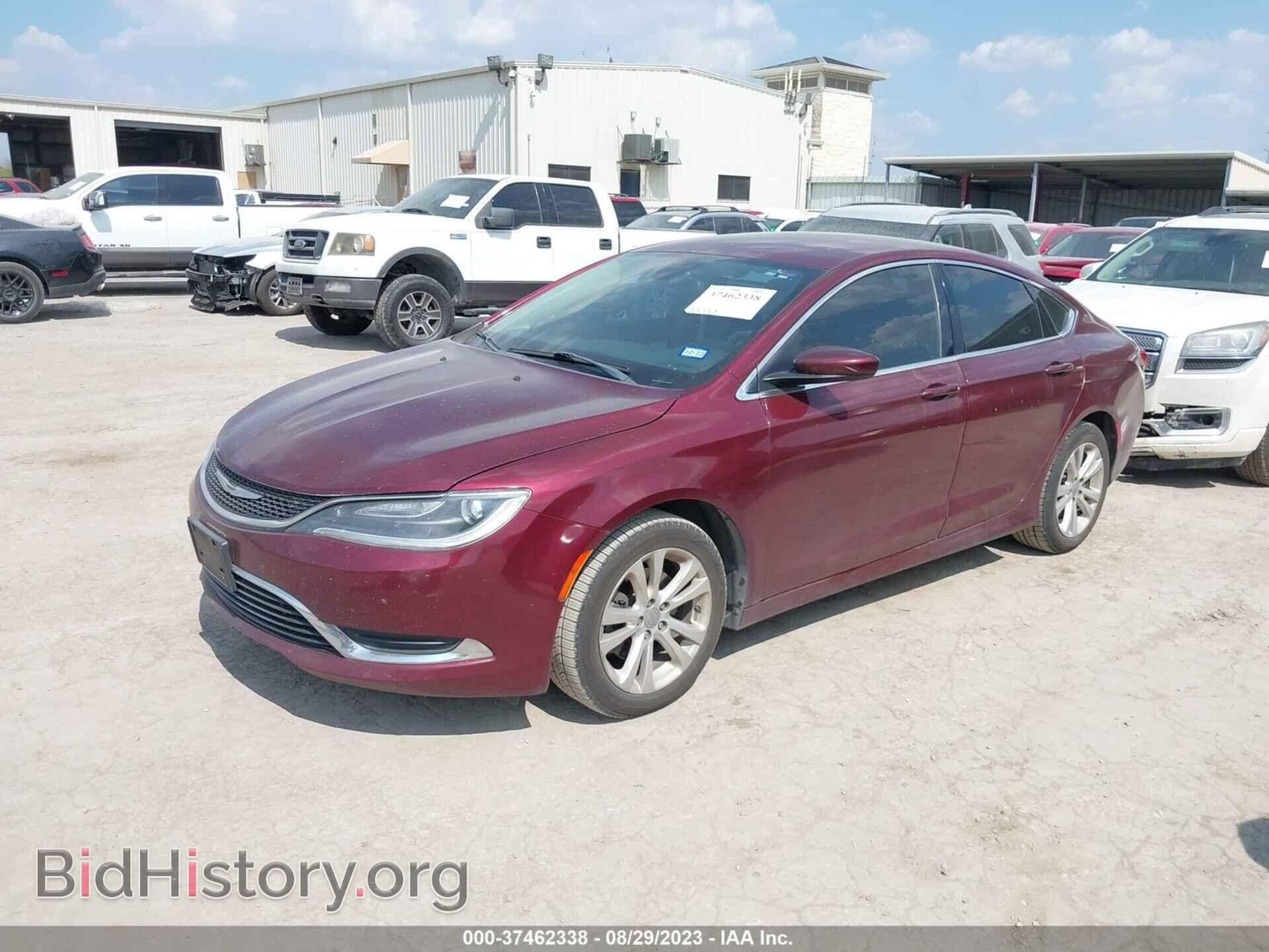 2016 CHRYSLER 200 - VIN: 1C3CCCAB9GN111945 - Фото 2